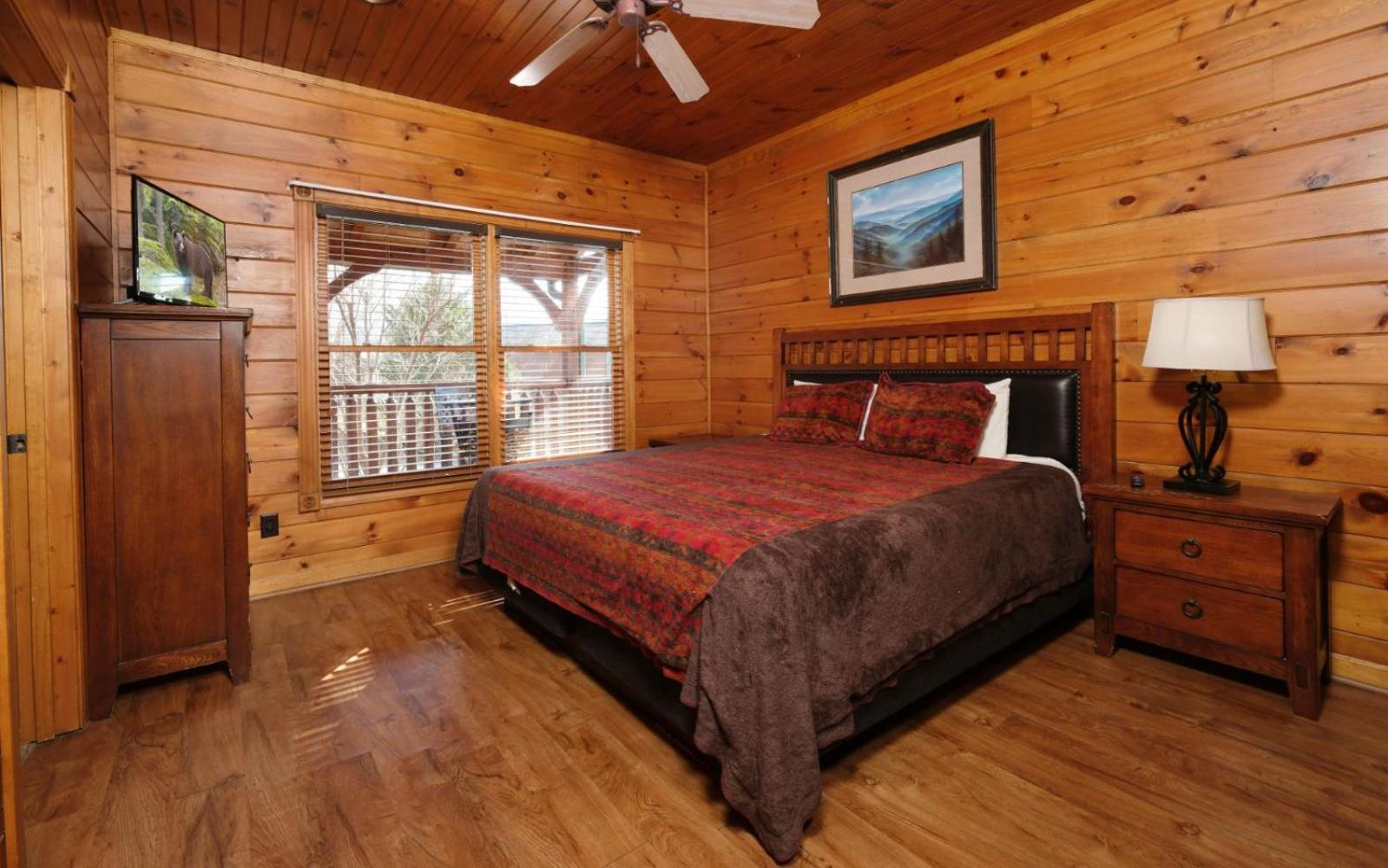 Mountain Getaway And A Theater Villa