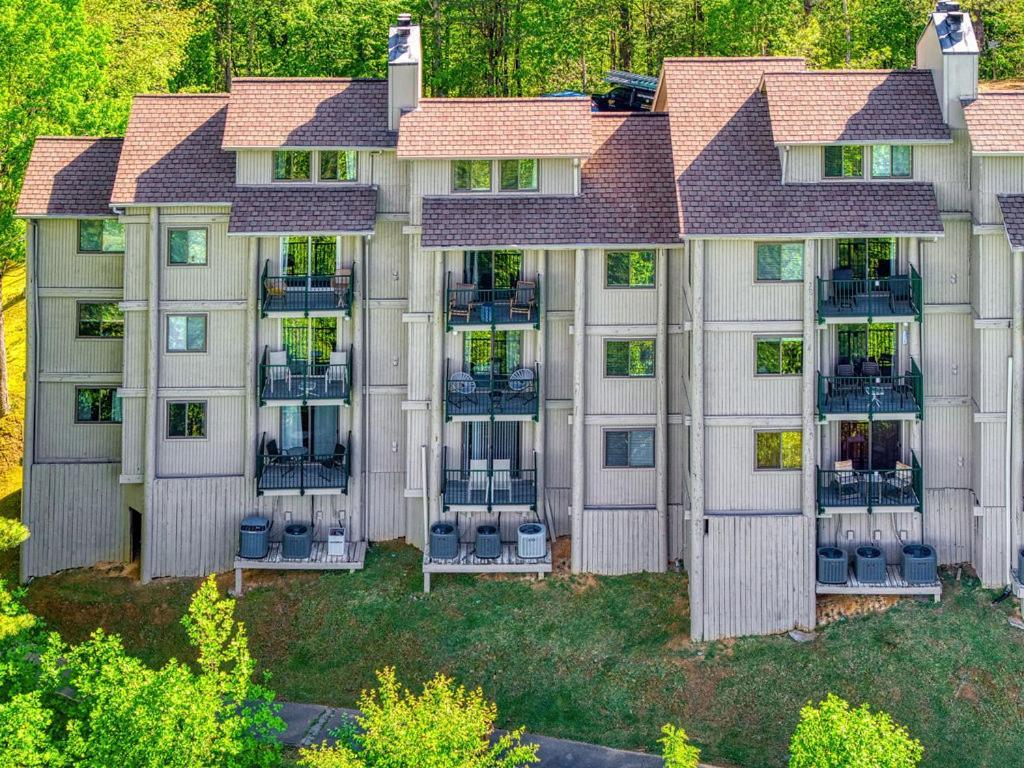Mountain Escape, Pool, 1089 Free Tickets Each Paid Day, Dollywood And More, Mountain Views