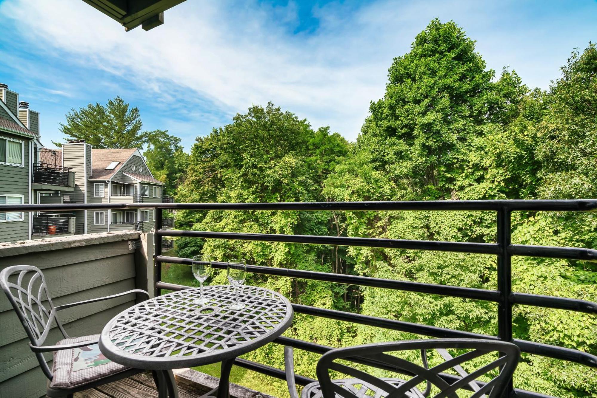 Mountain View * Gatlinburg