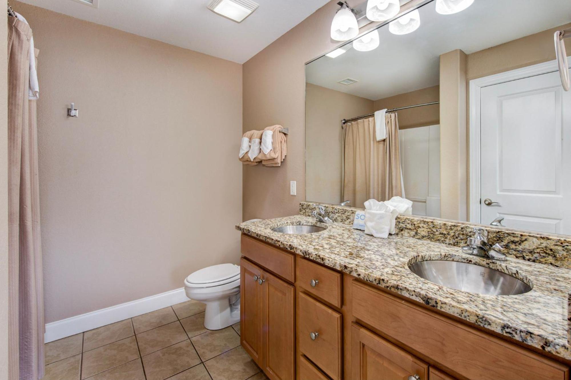 Apartment Venus 145 By Stony Brook *