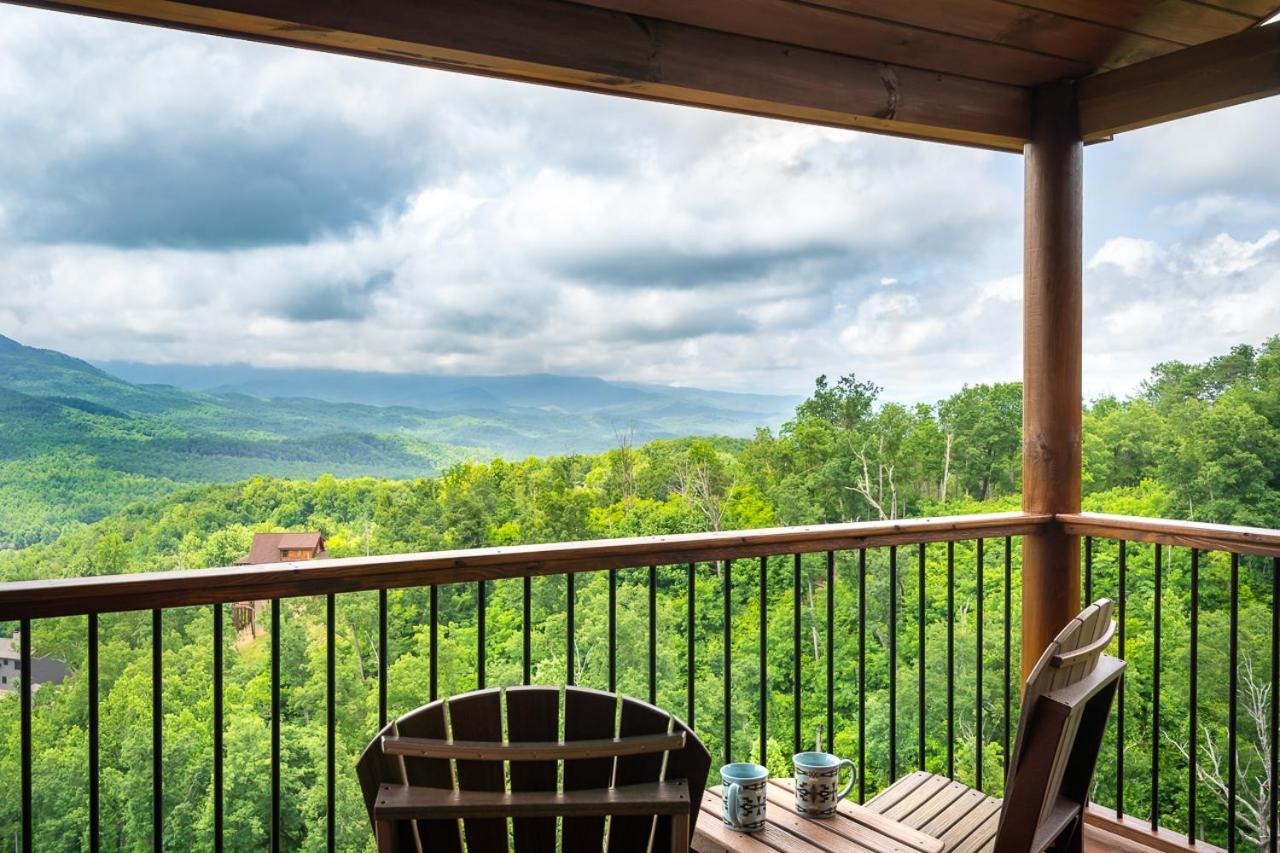 Southern Skies By Stony Brook Gatlinburg