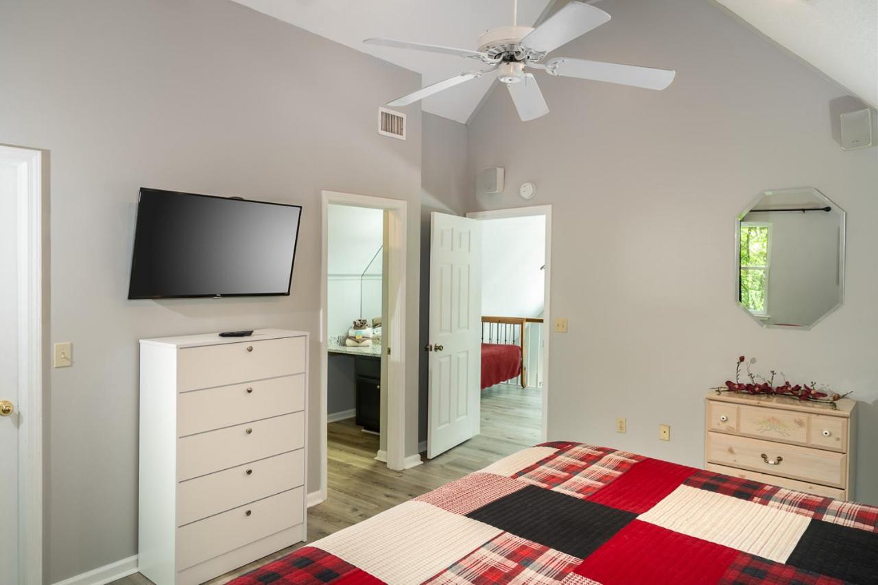 Autumn Breeze By Stony Brook Holiday home *