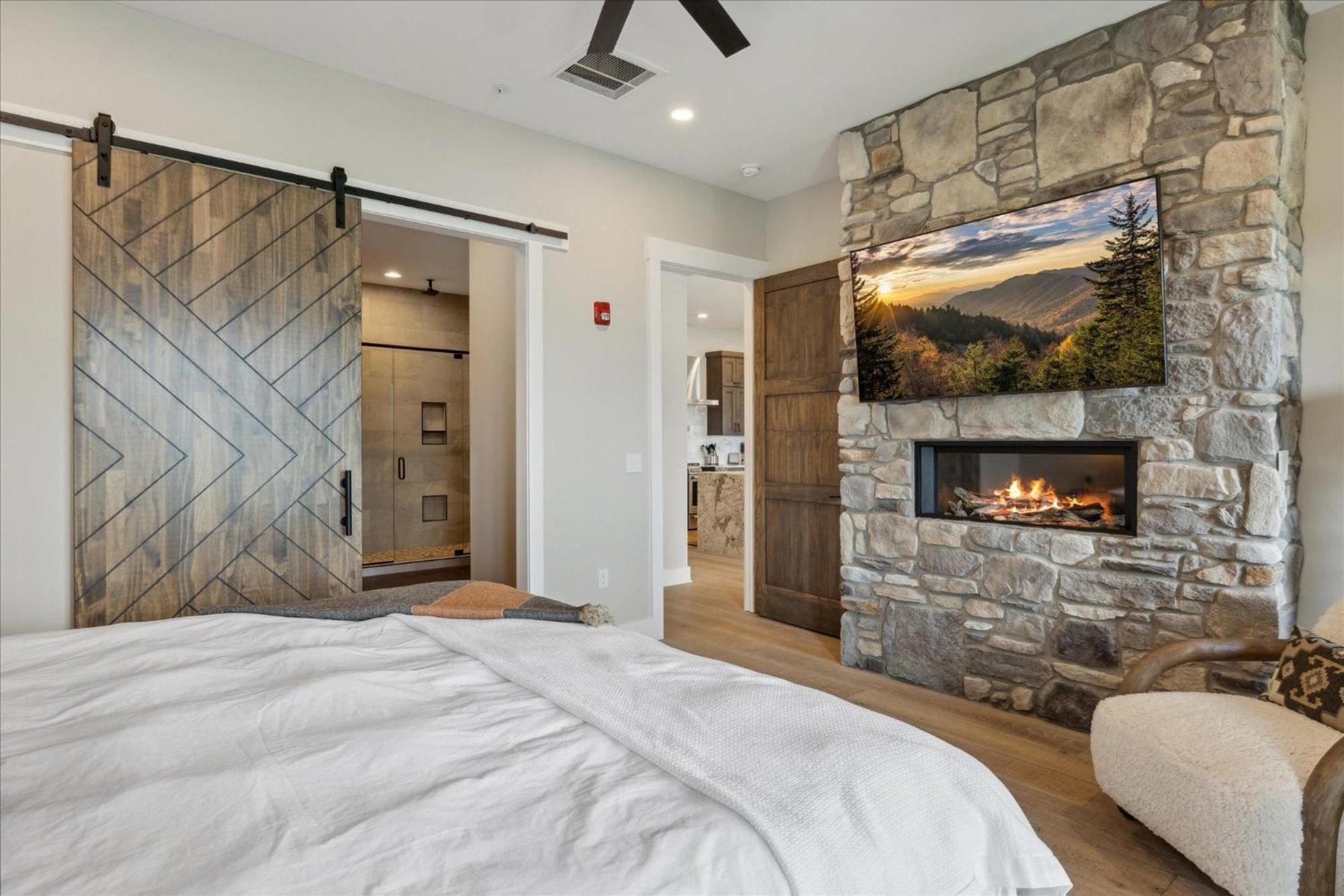 Highlands Of The Smokies 501ph 3br * Gatlinburg