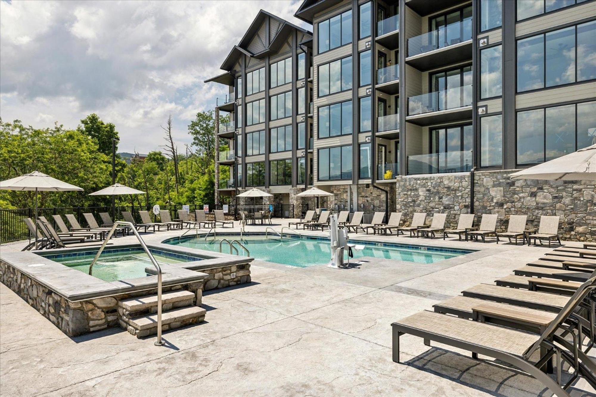 Highlands Of The Smokies 501ph 3br Holiday home