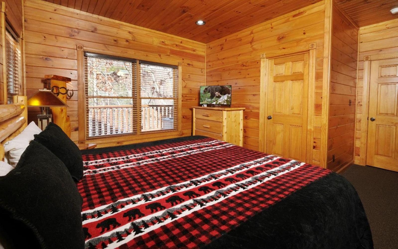 Mountain Getaway And A Theater * Gatlinburg