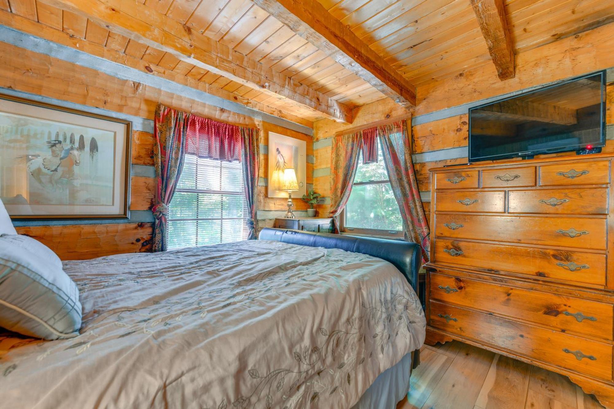 Holiday home Smoky Mountain About 1 Mi To Park! *