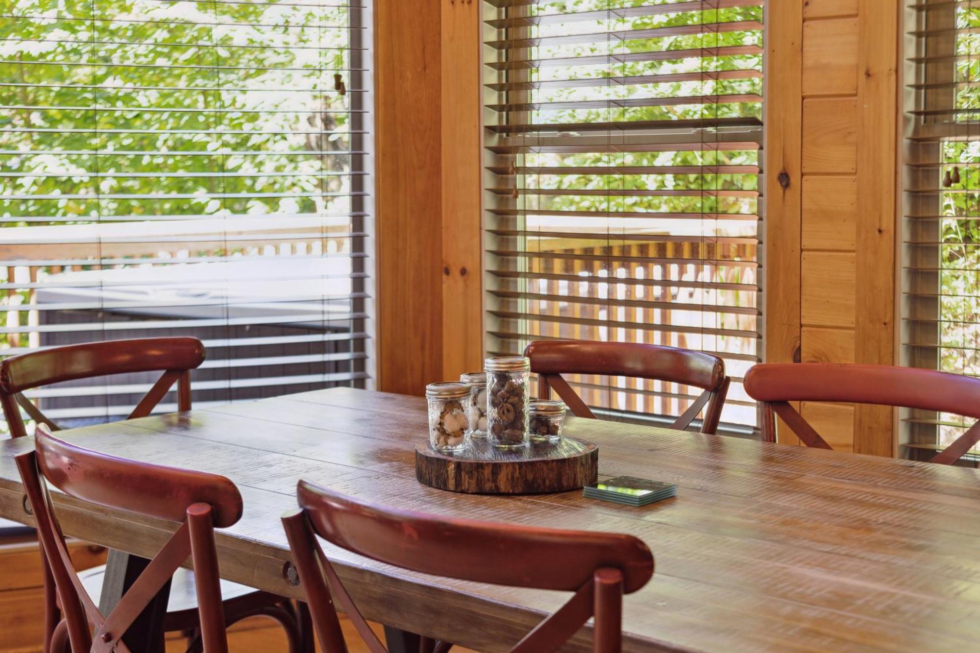 Creekside Manor Holiday home *