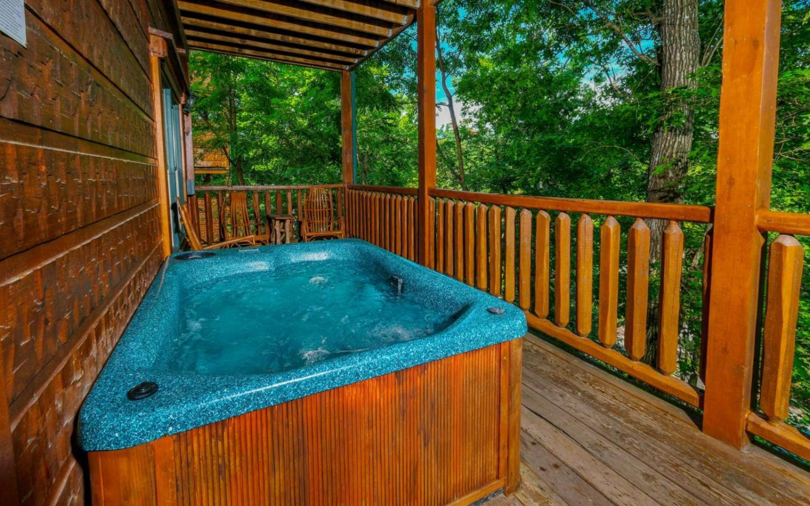 Villa Mountain Getaway And A Theater Gatlinburg