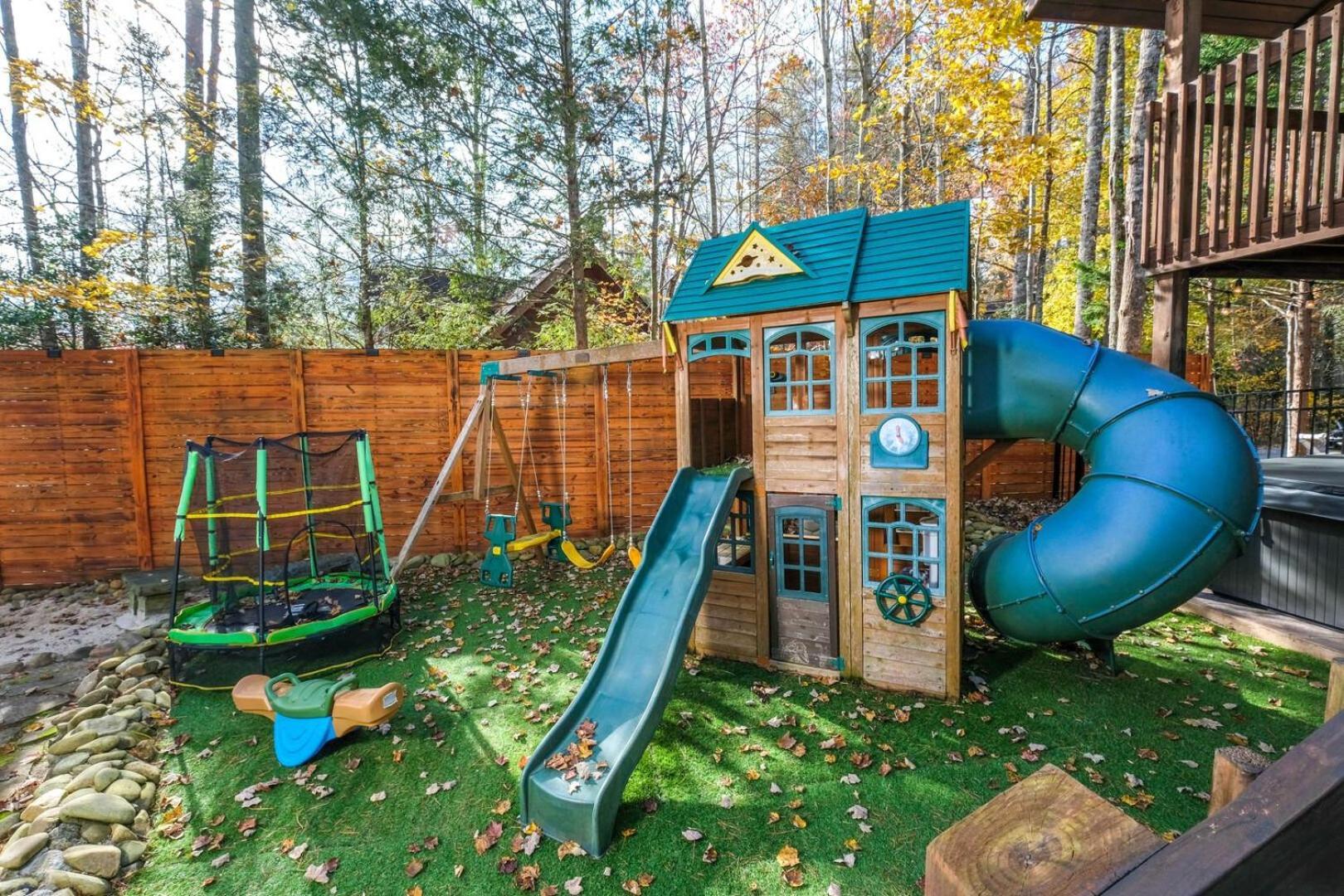 Holiday home Pitter Patter Swimming Pool Ht Near D'town Gatlinburg