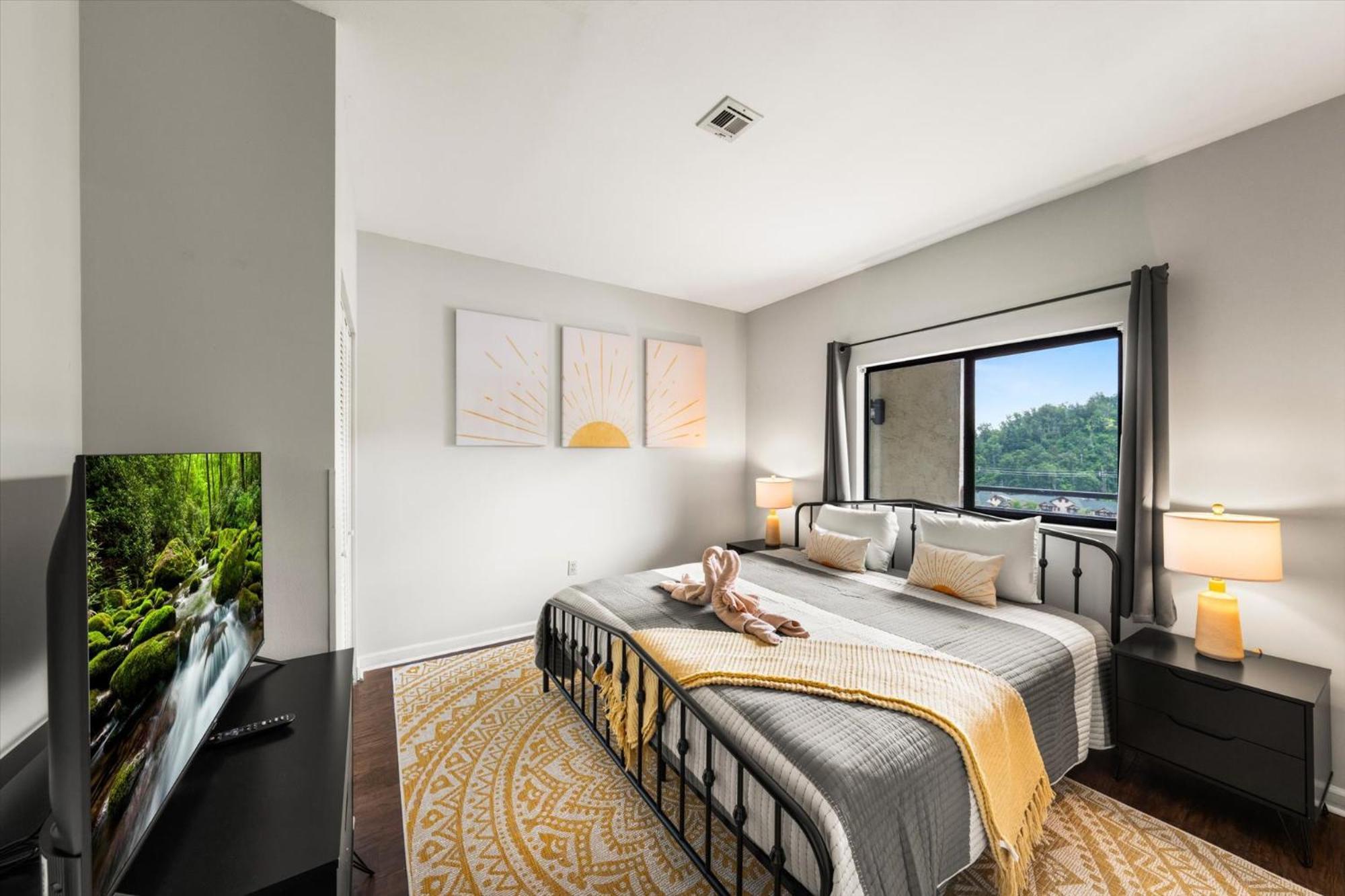Uptown Getaway Holiday home *