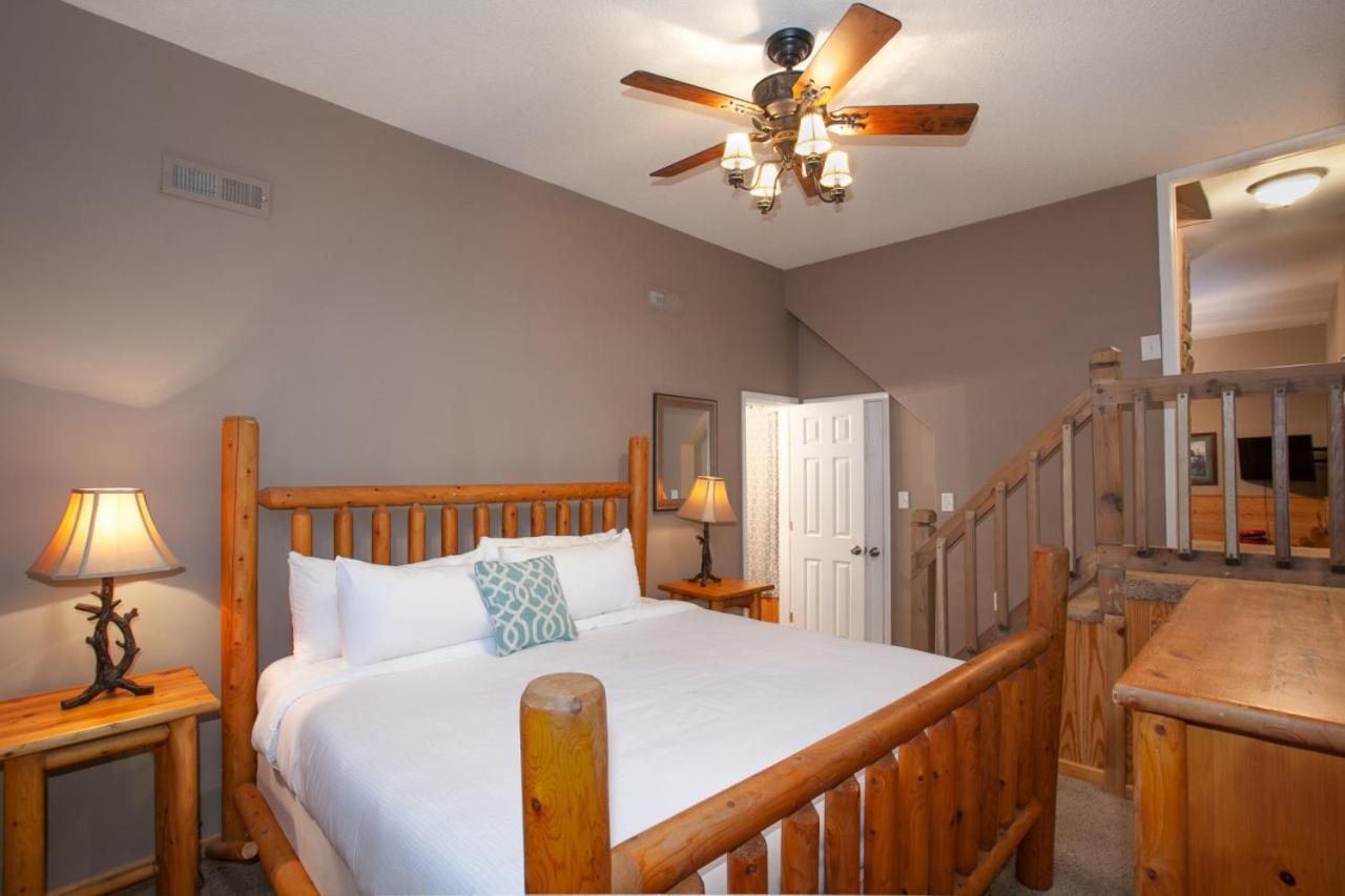 Ridgeview - Games, Hot Tub Fireplace & Pool! Holiday home