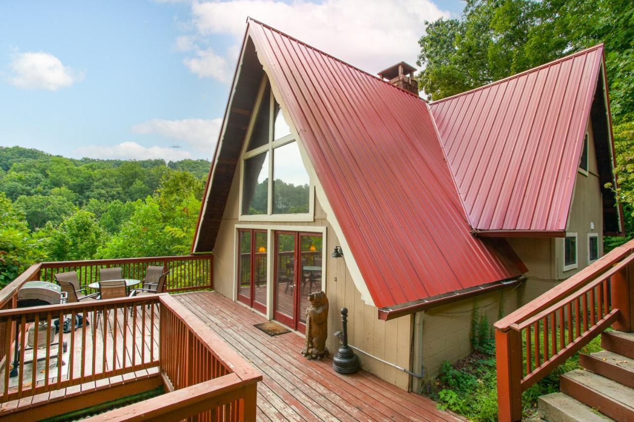 Ridgeview - Games, Hot Tub Fireplace & Pool! * Gatlinburg