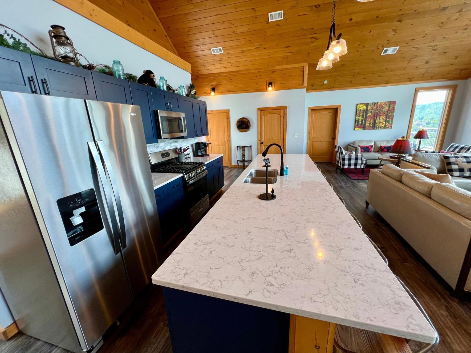 Holiday home Close Enough To Perfect Luxurious 4 Bedroom With Game & Stunning Views