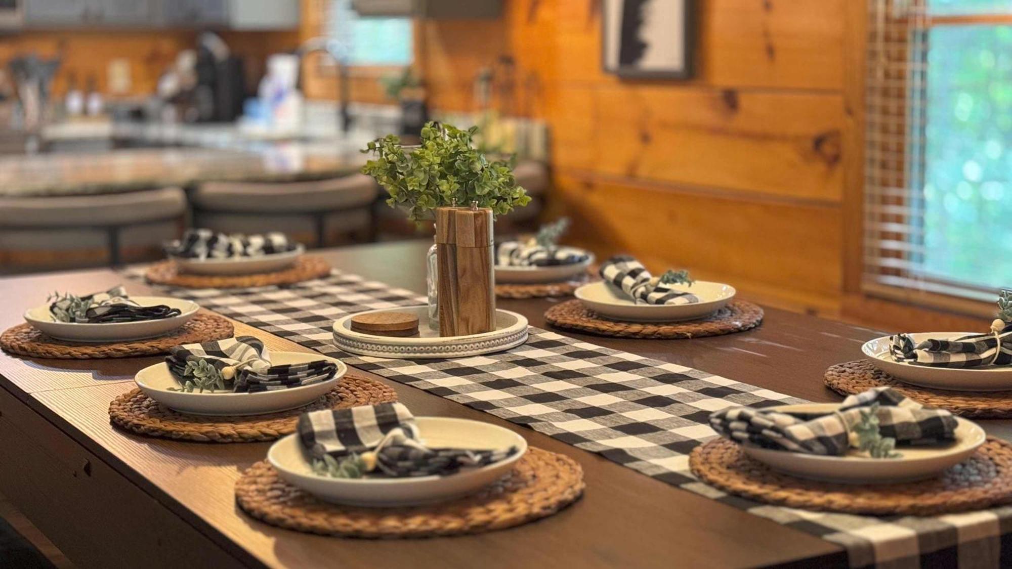 Holiday home Couples In - 3 Miles To Downtown Gatlinburg
