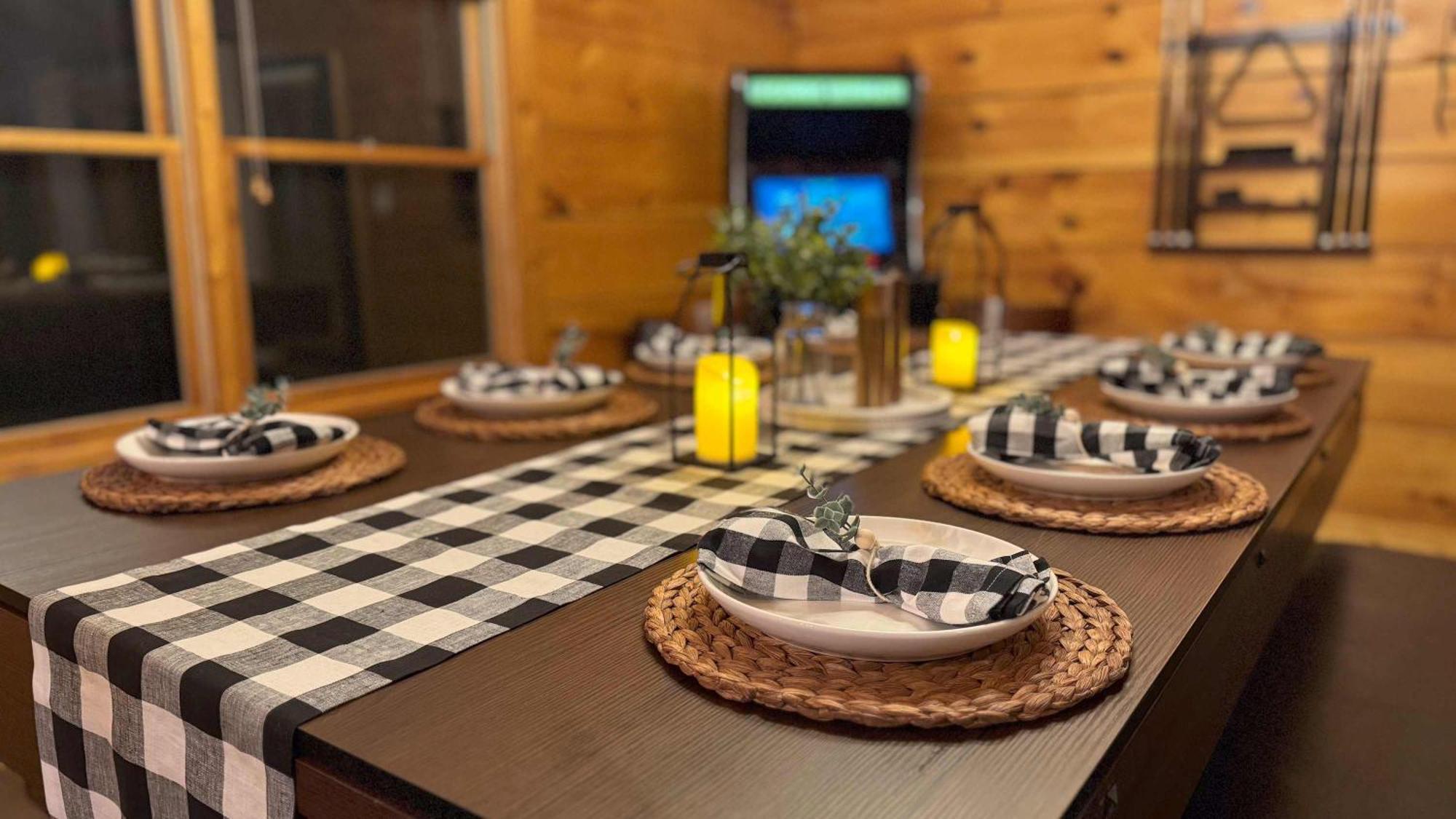 Holiday home Couples In - 3 Miles To Downtown *