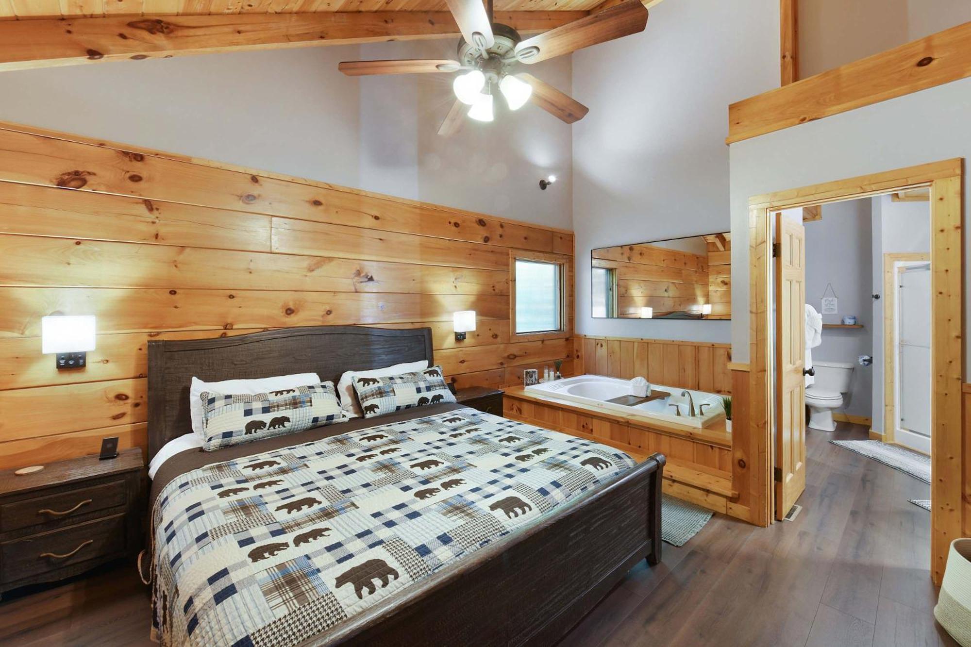 Couples In - 3 Miles To Downtown Holiday home