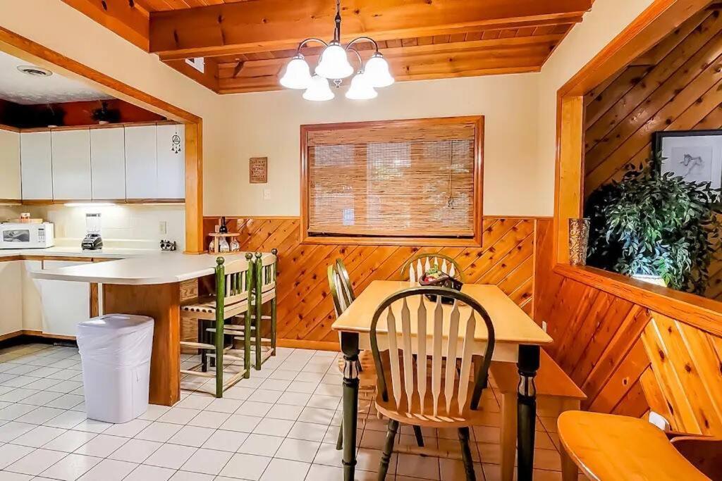 Family Fun Cozy * Gatlinburg