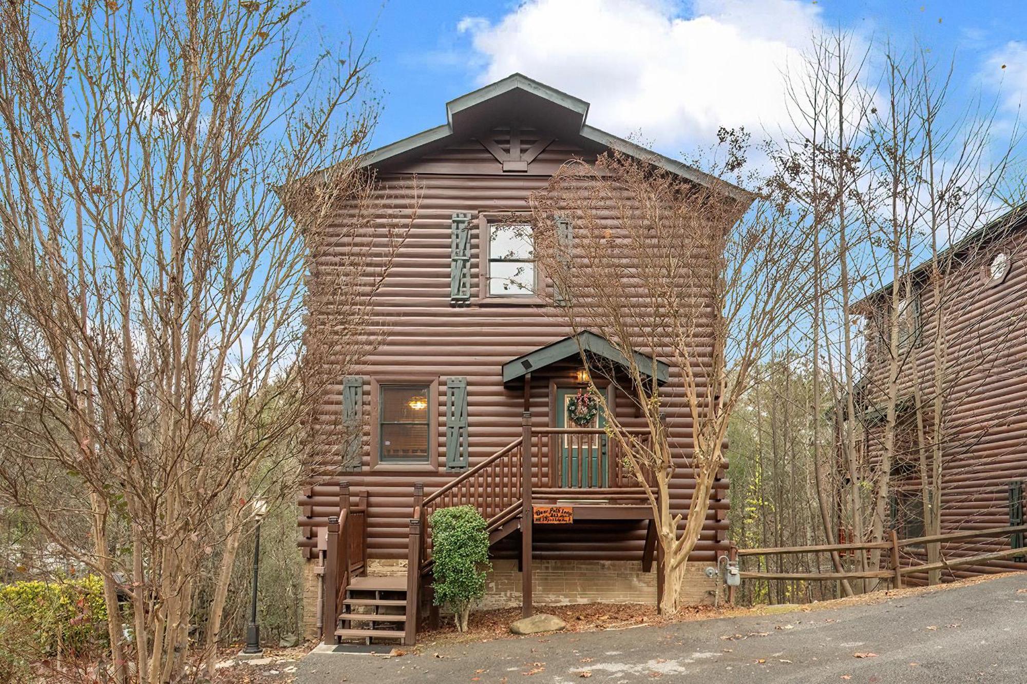 Bear Path - Hottub, Pool Table, Arcade Machine, Fireplace - Minutes To Downtown