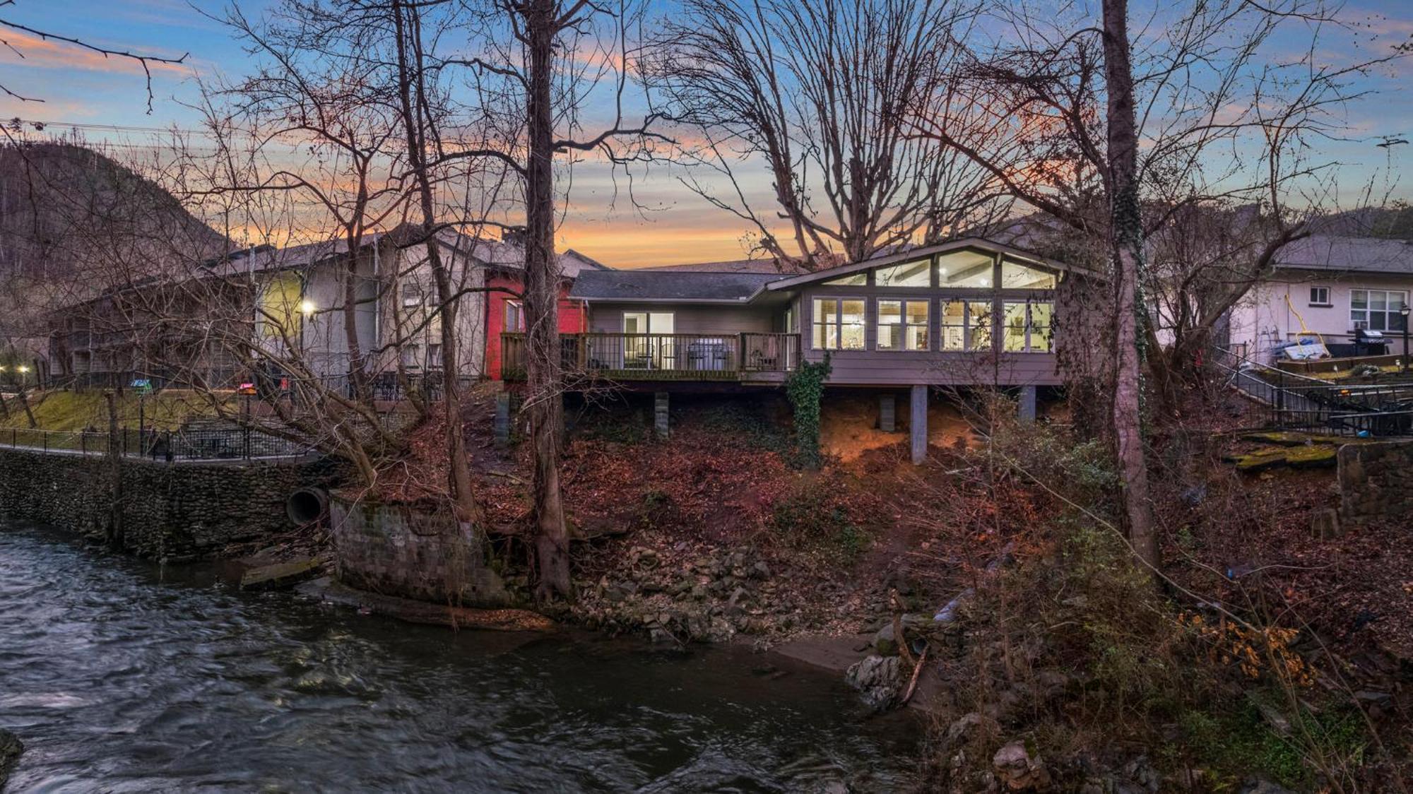 River Gatlinburg