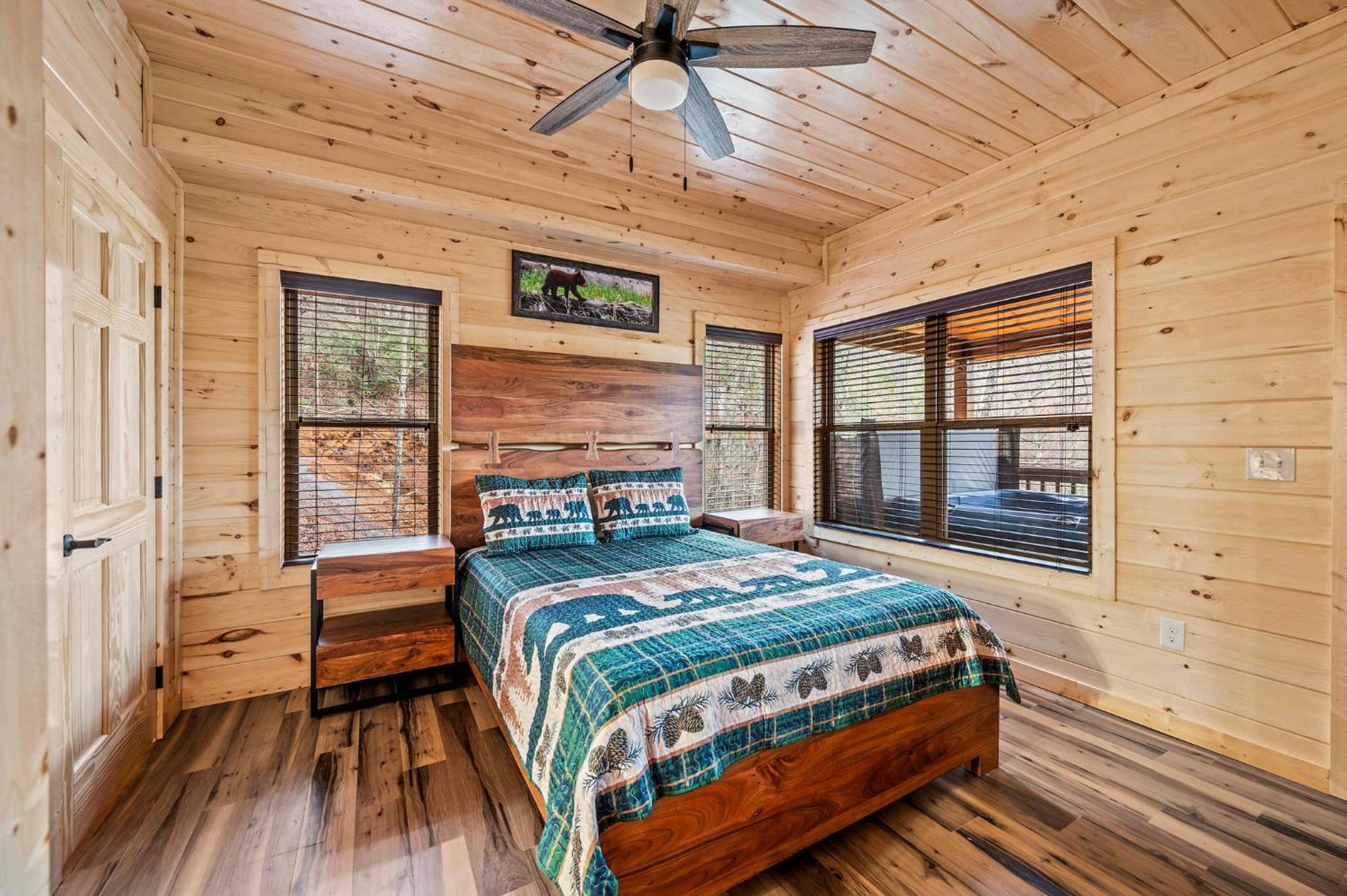 Bear Mountain Serenity Gatlinburg