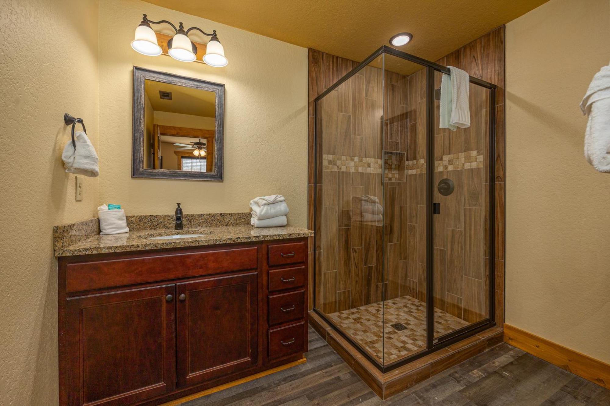 Poolside Paradise By Eden Crest Chalet Gatlinburg