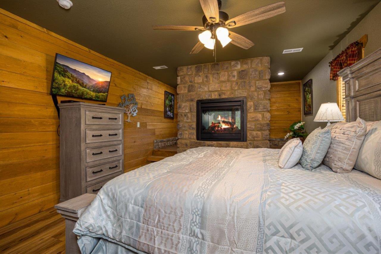 Almost Heaven By Eden Crest Chalet Gatlinburg
