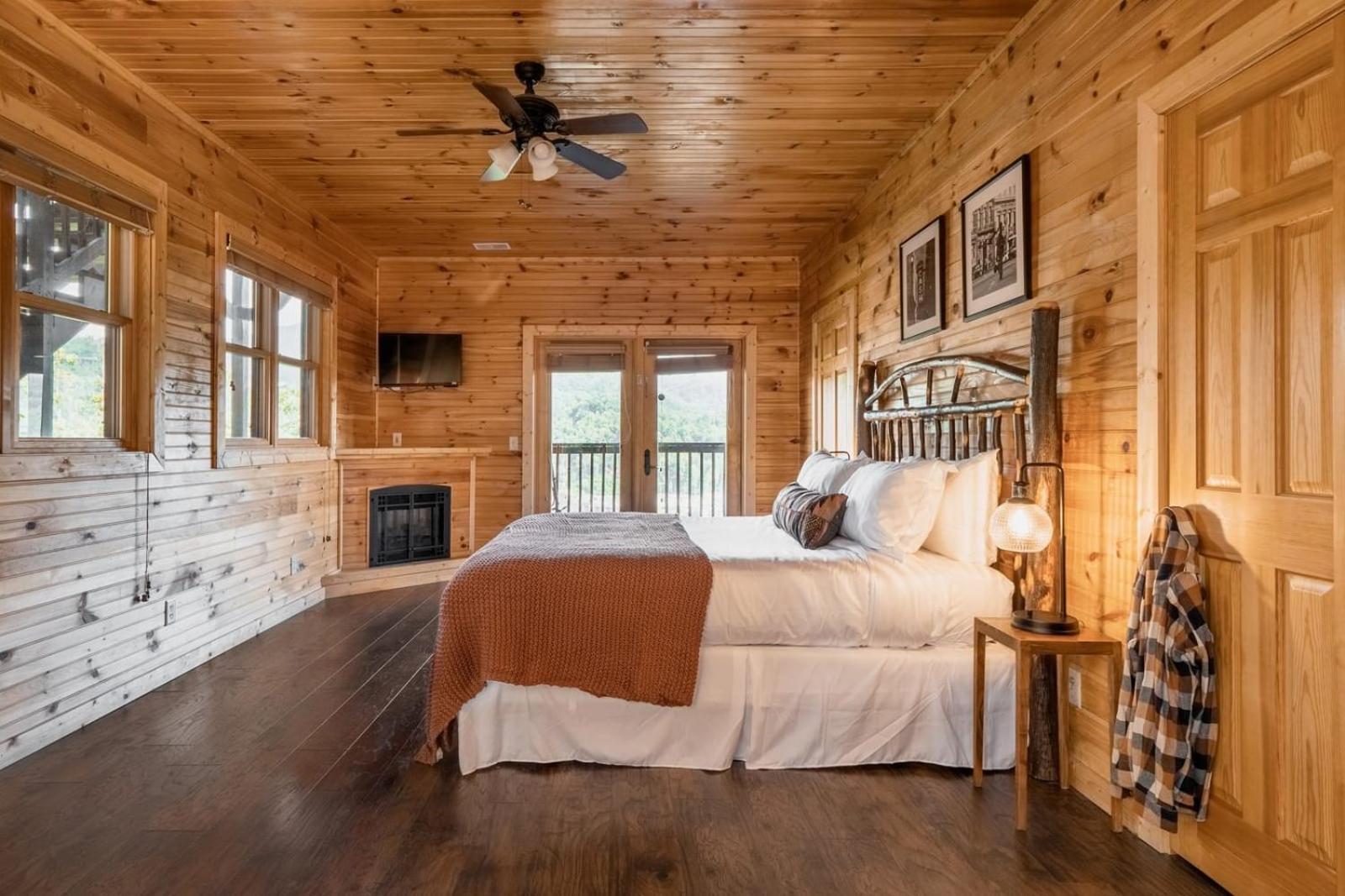 Hickory Ridge By Avantstay Incredible Private Elevated Sleeps 20 * Gatlinburg