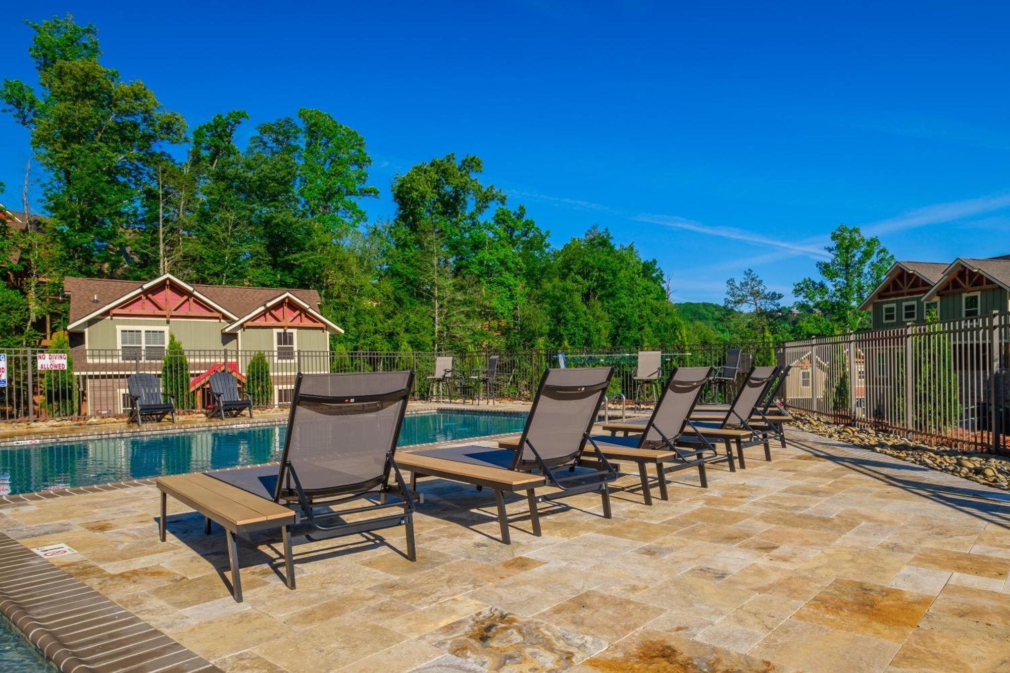Chalet Chateau Bliss By Eden Crest