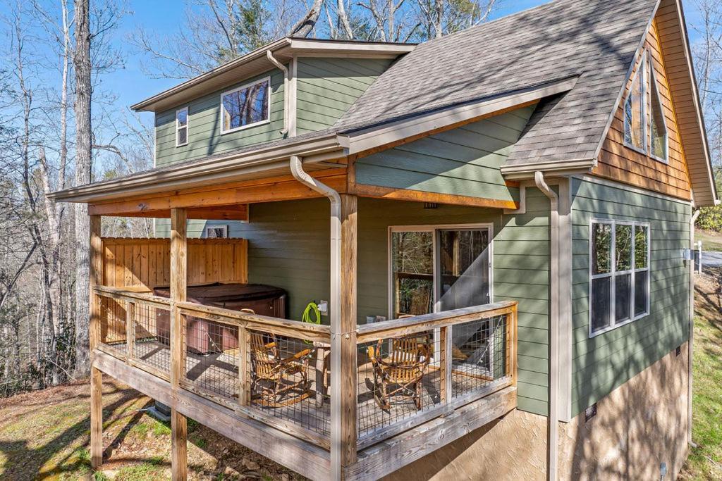 Bobcat Den By Eden Crest Gatlinburg