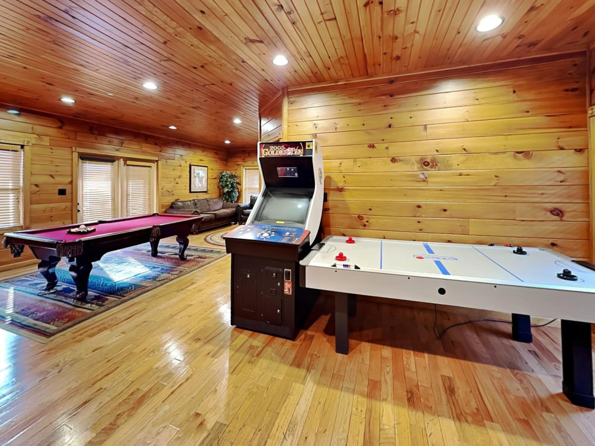 Holiday home The Great Escape Ii, 5 Bedrooms, Sleeps 17, Game Room, Pool Access, Theater *