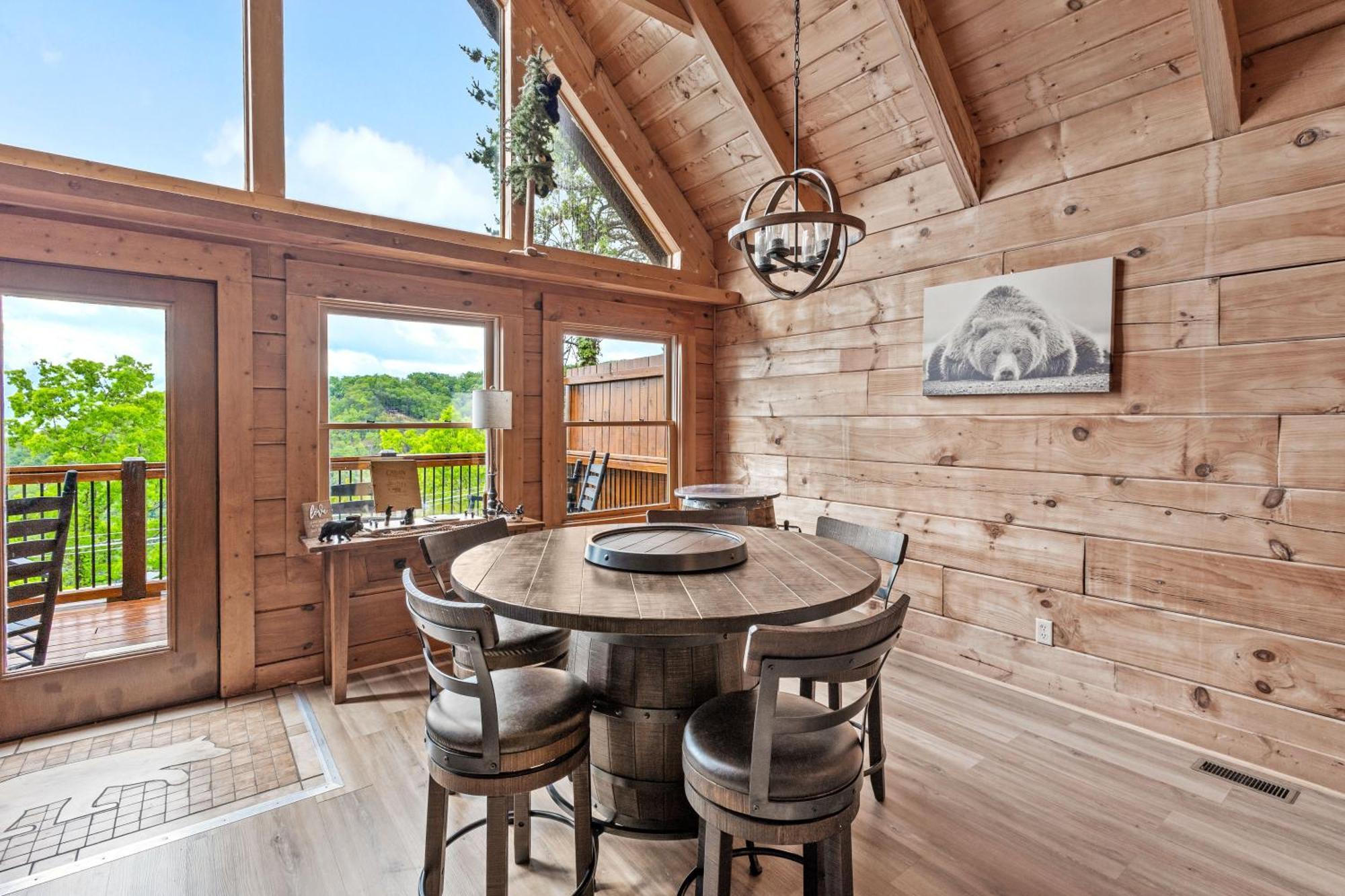 Classy Bear Chalet Gatlinburg
