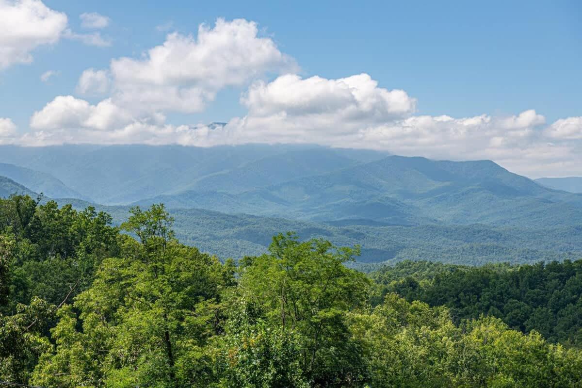 Mountain Mist * Gatlinburg