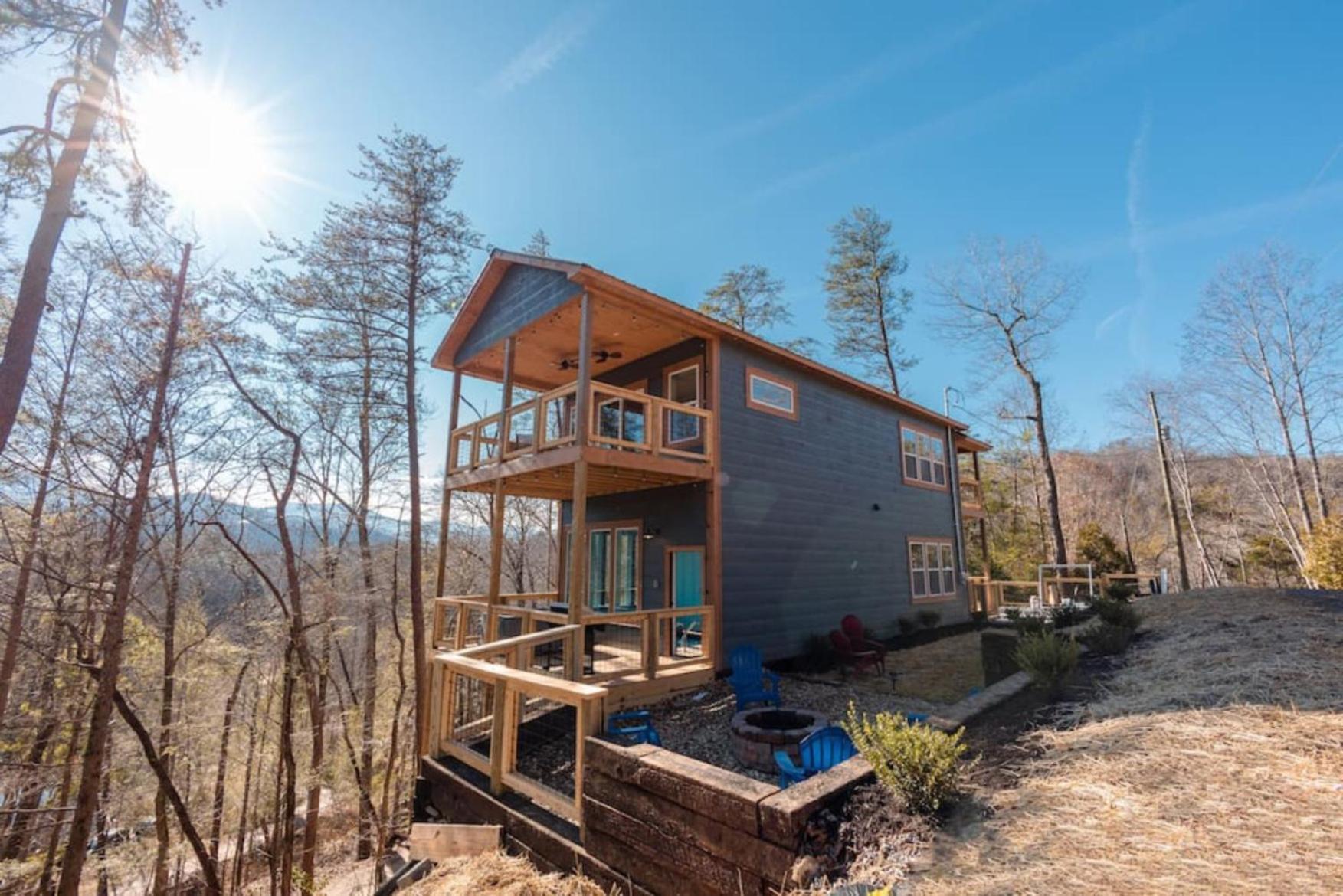 Romantic Retreat By Ghosal Luxury Chalet Gatlinburg