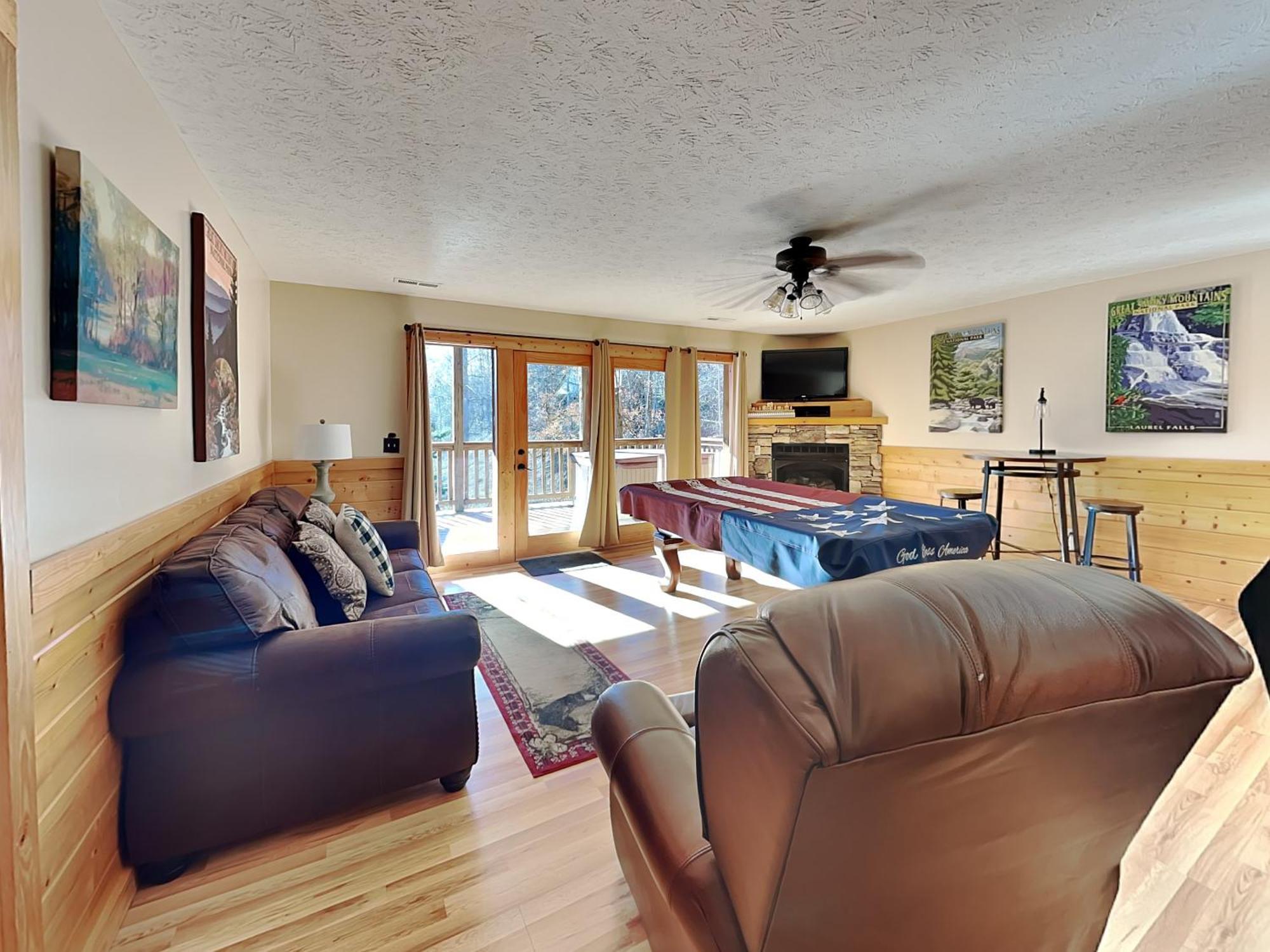 Holiday home Smoky Bear Hideaway *