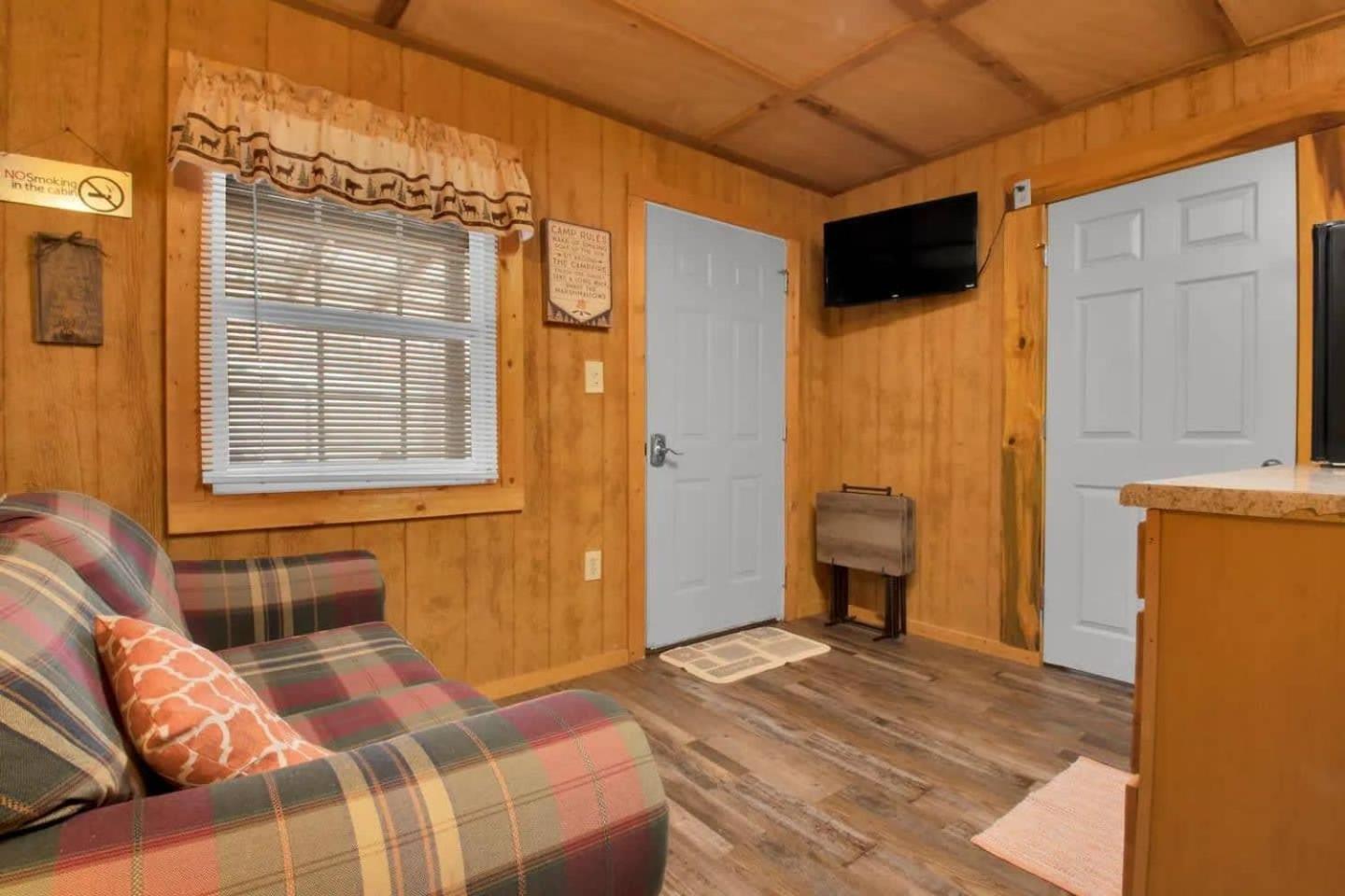 1br In The Smokies Close To Campsite *