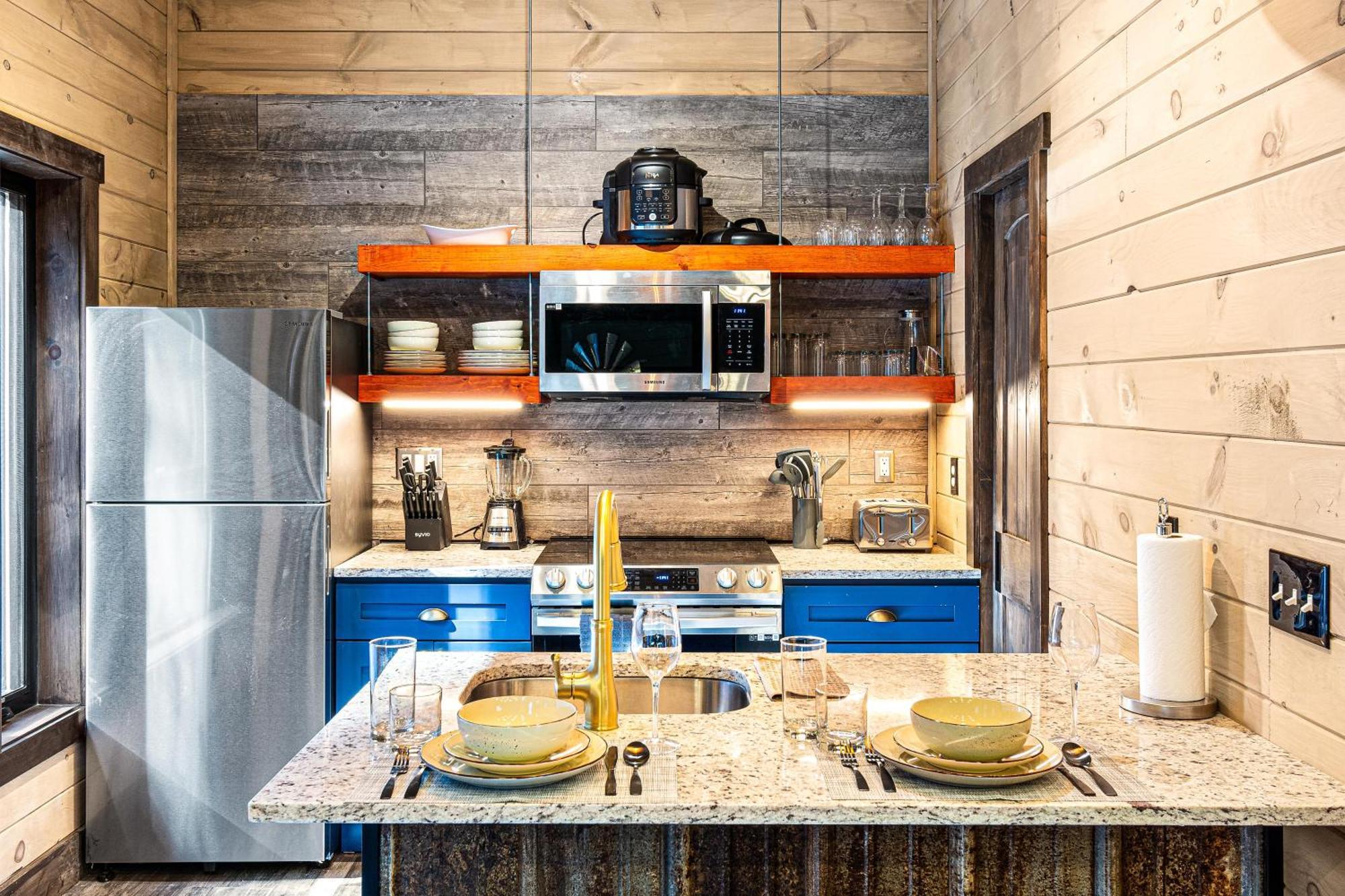 Whispering Waters Chalet