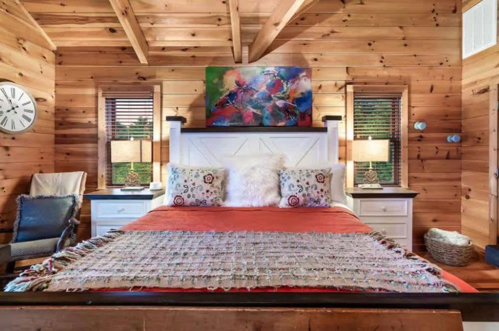 Holiday home Mountain Views W Hot Tub Firepit & Game Gatlinburg