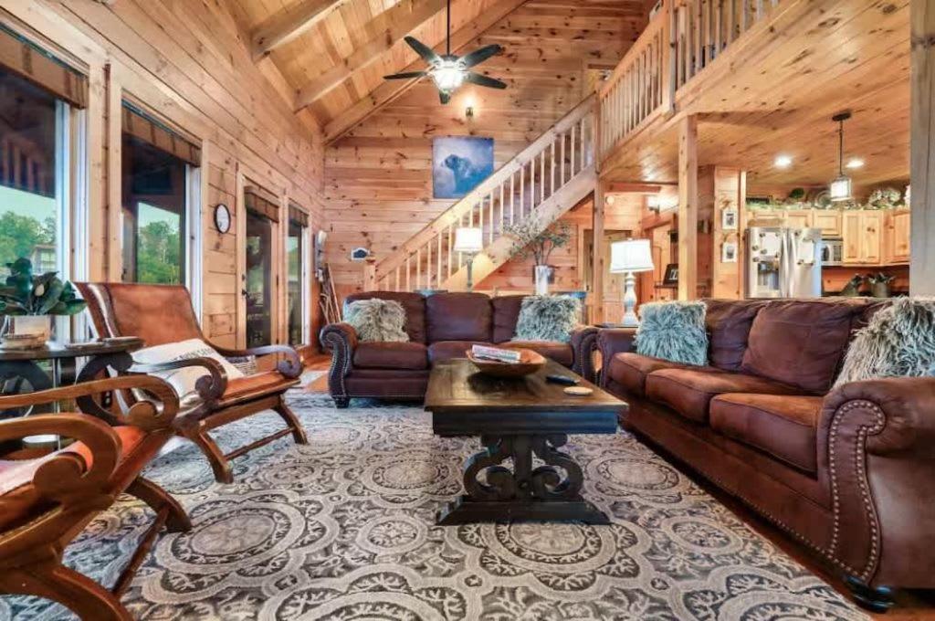 Holiday home Mountain Views W Hot Tub Firepit & Game *