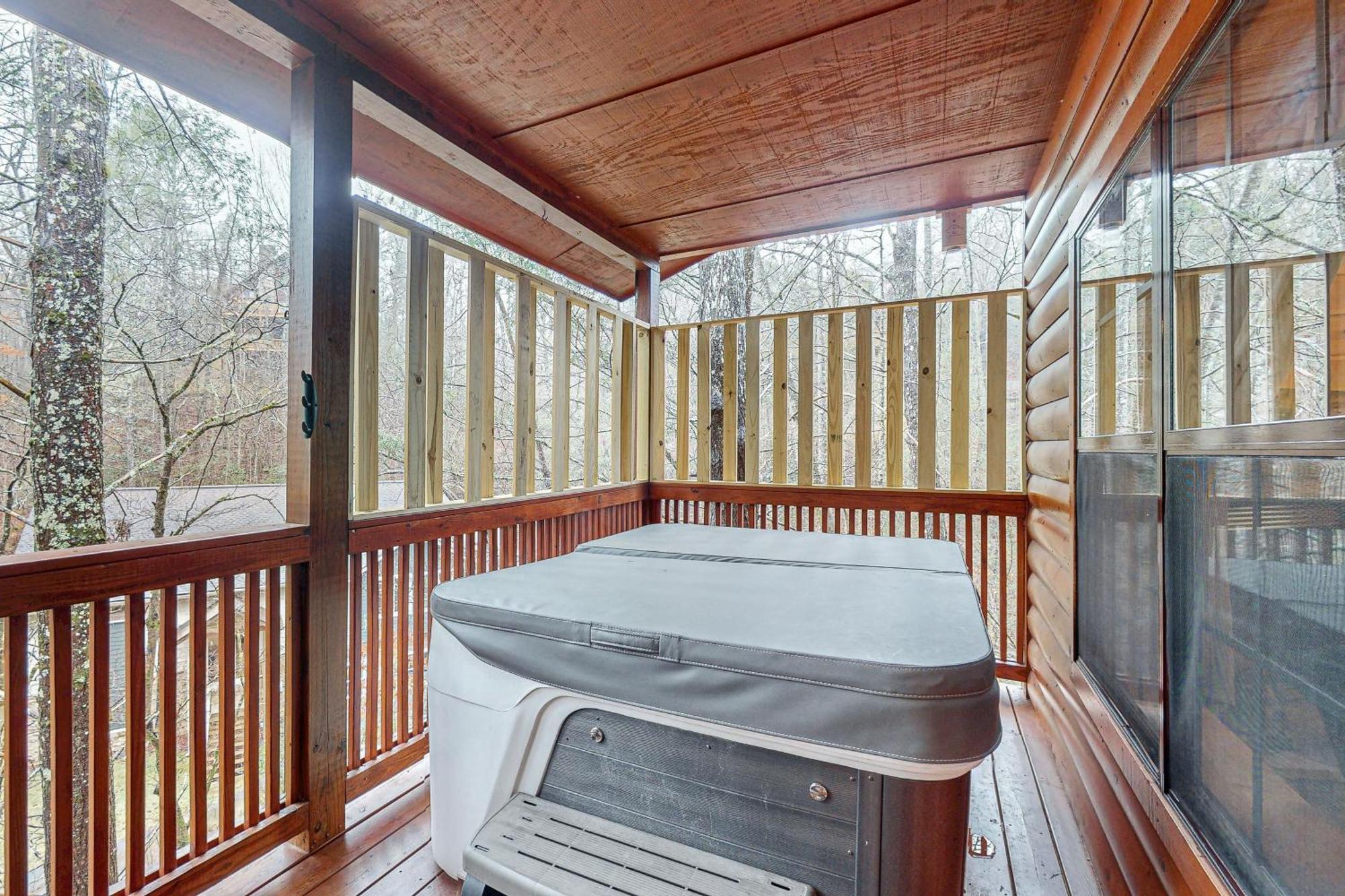Cozy Cub * Gatlinburg