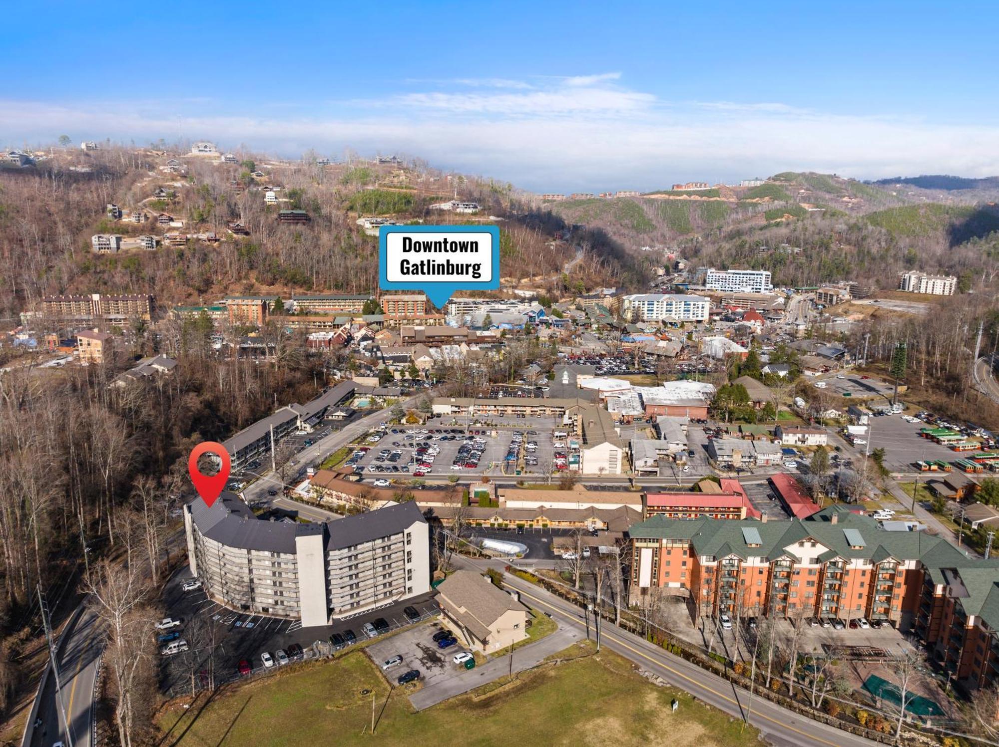 Romance In The Smokies By Distinctive Getaways Holiday home Gatlinburg