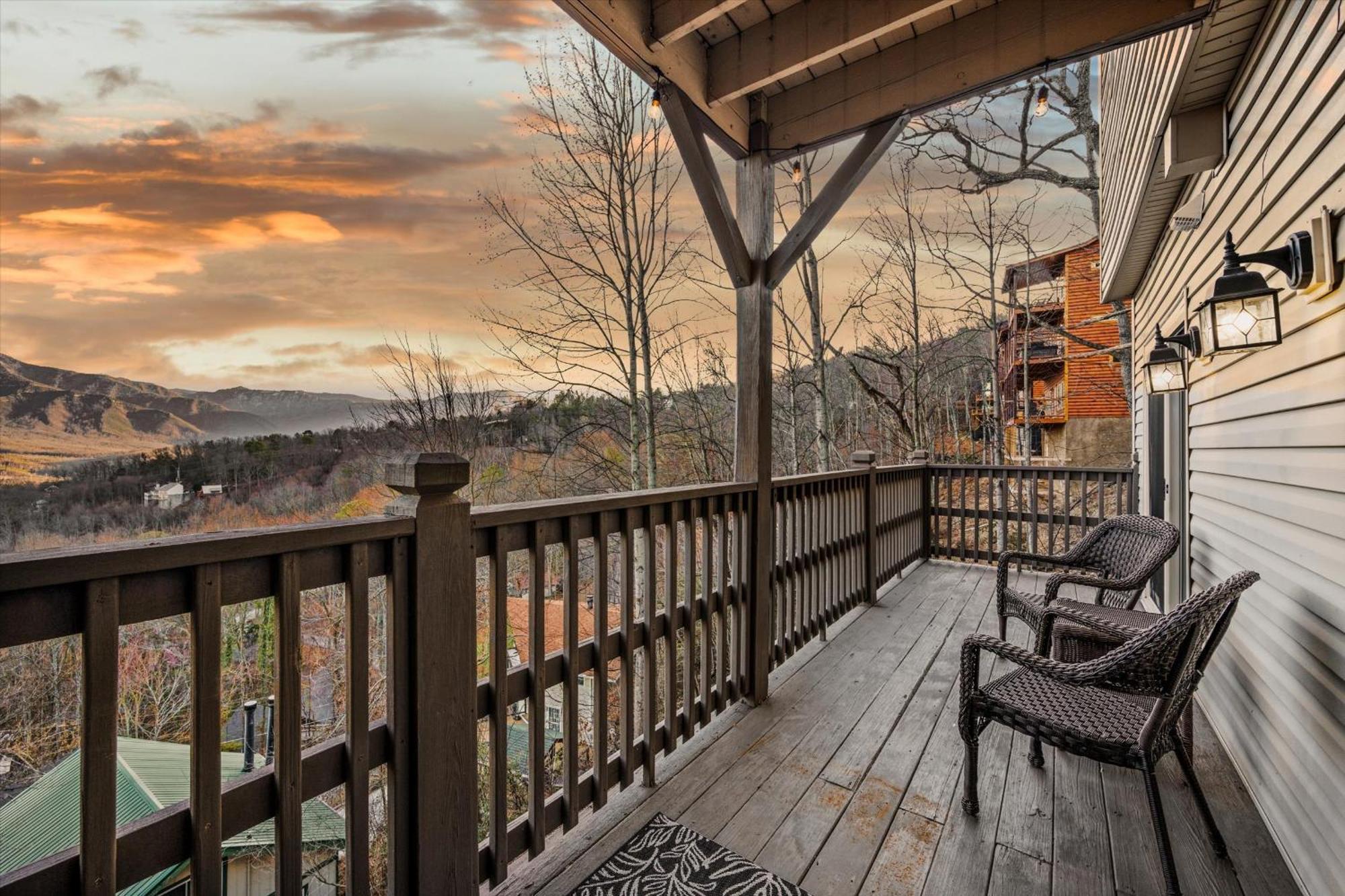Chateau Leconte Chalet
