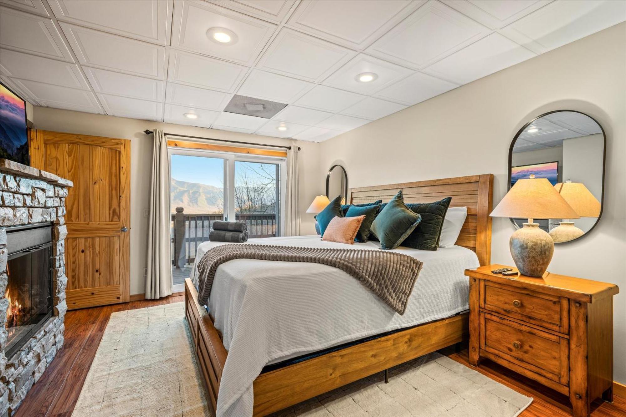Chalet Chateau Leconte Gatlinburg