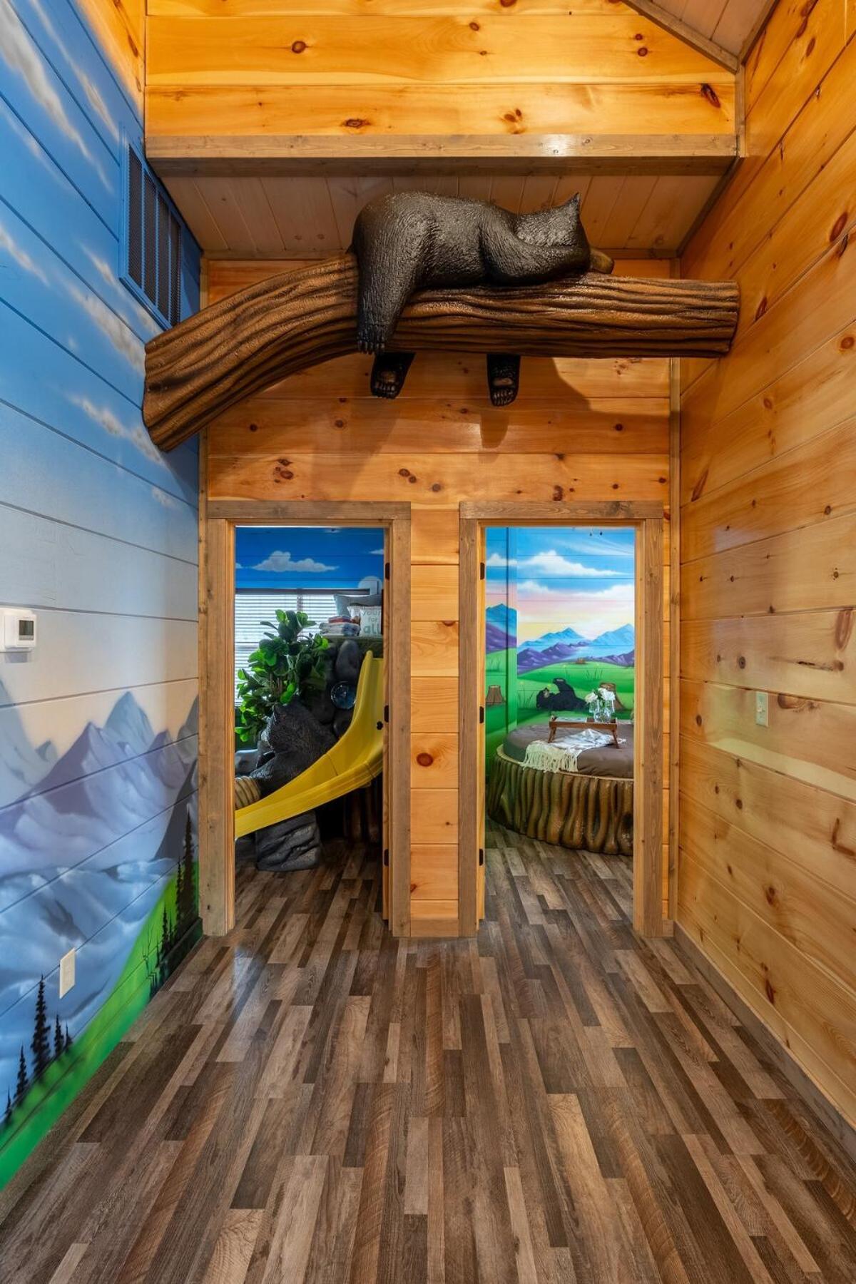 Honeybear Hideaways - New Bear-themed Cozy And Family Friendly Retreat With Indoor Pool, Game Room, Bear And Hot Tub Gatlinburg