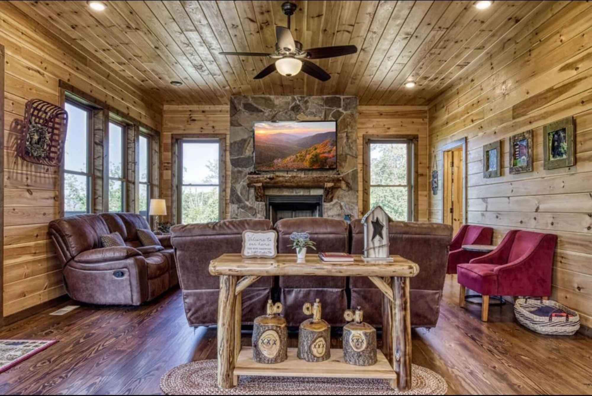 Holiday home Timber Log Hot Tub,pool Table Games *