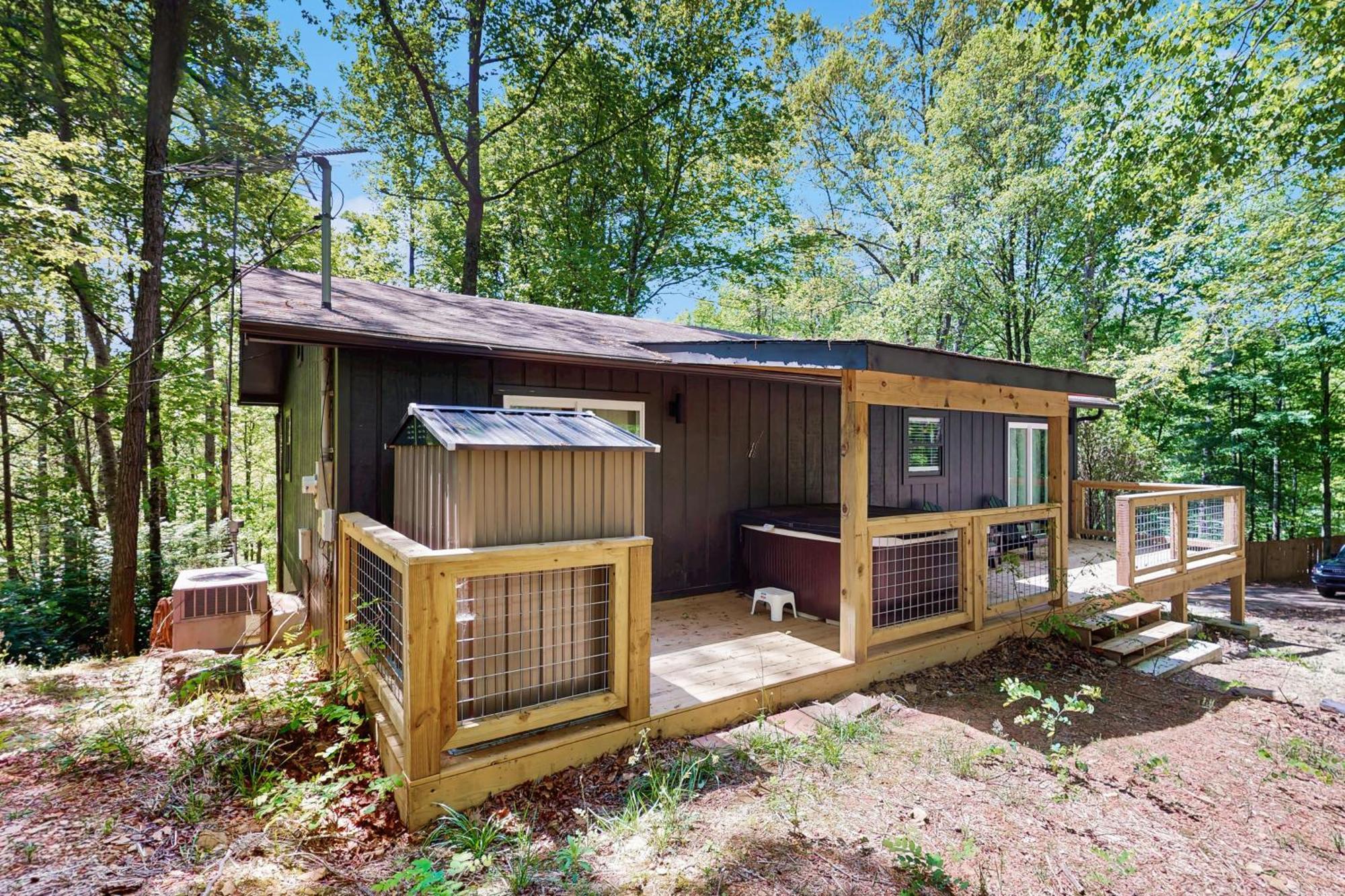 Woodzy Hideaway Gatlinburg