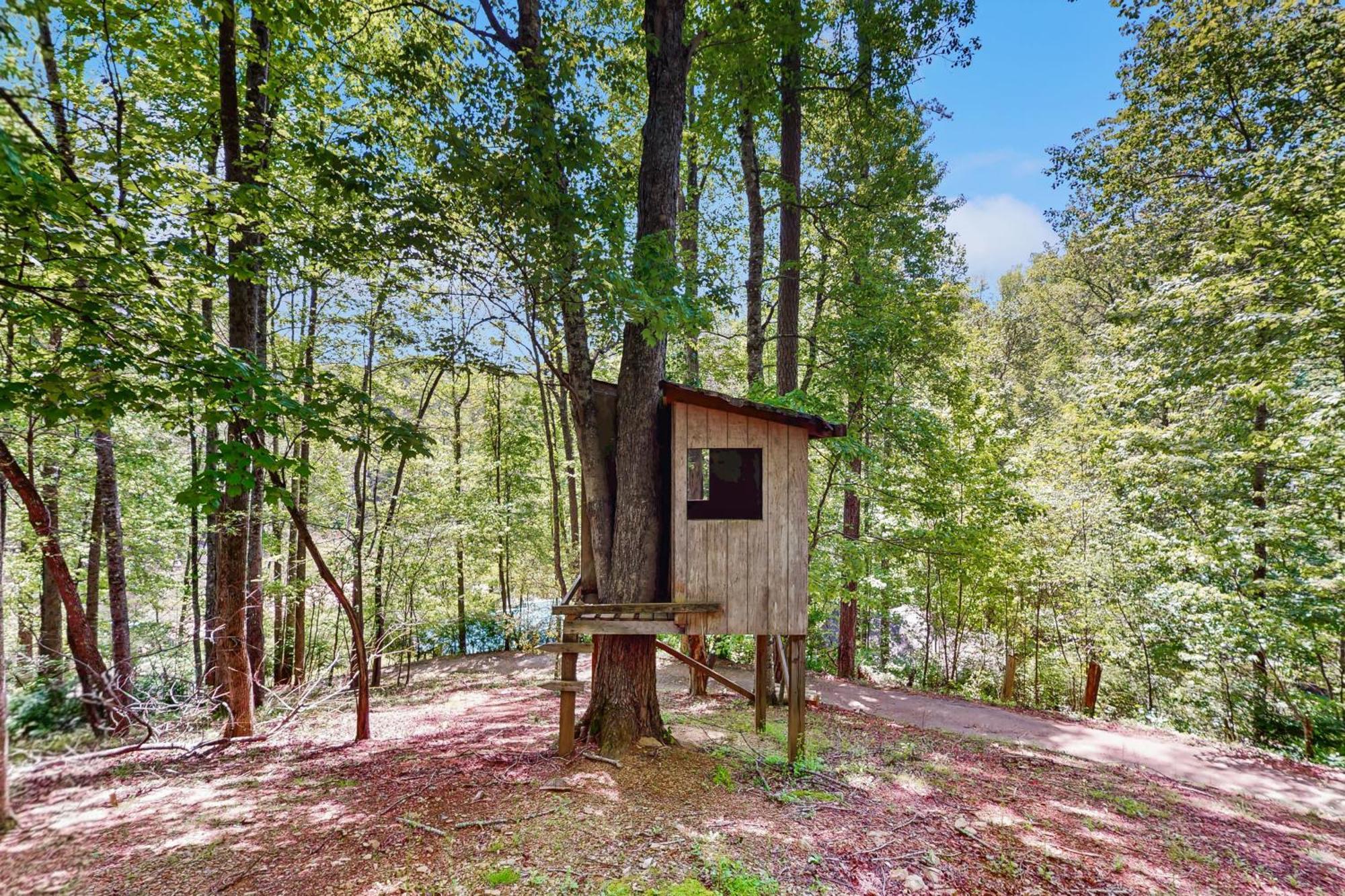 Woodzy Hideaway Gatlinburg