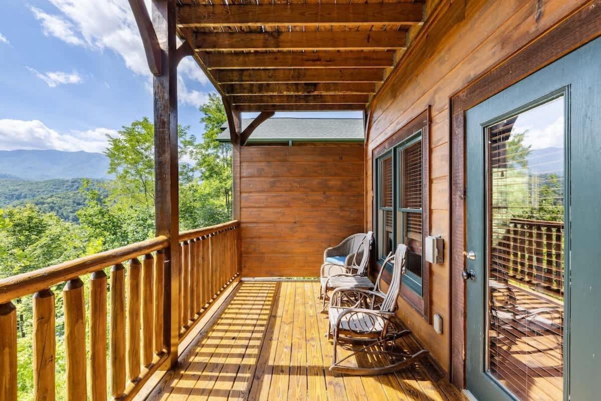 Breath Taking Sunrise Views - Amenities