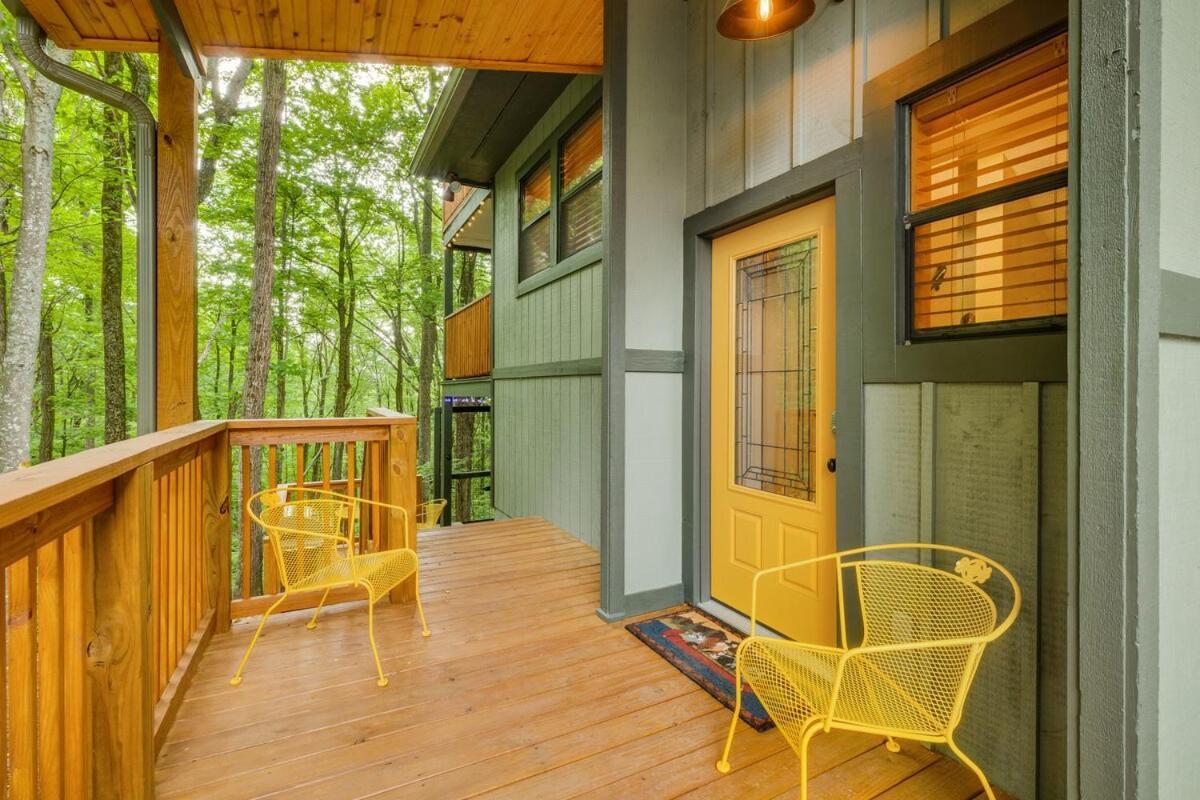 View Bears - Gatlinburg! Serene With Views, Hottub, Gameroom Holiday home