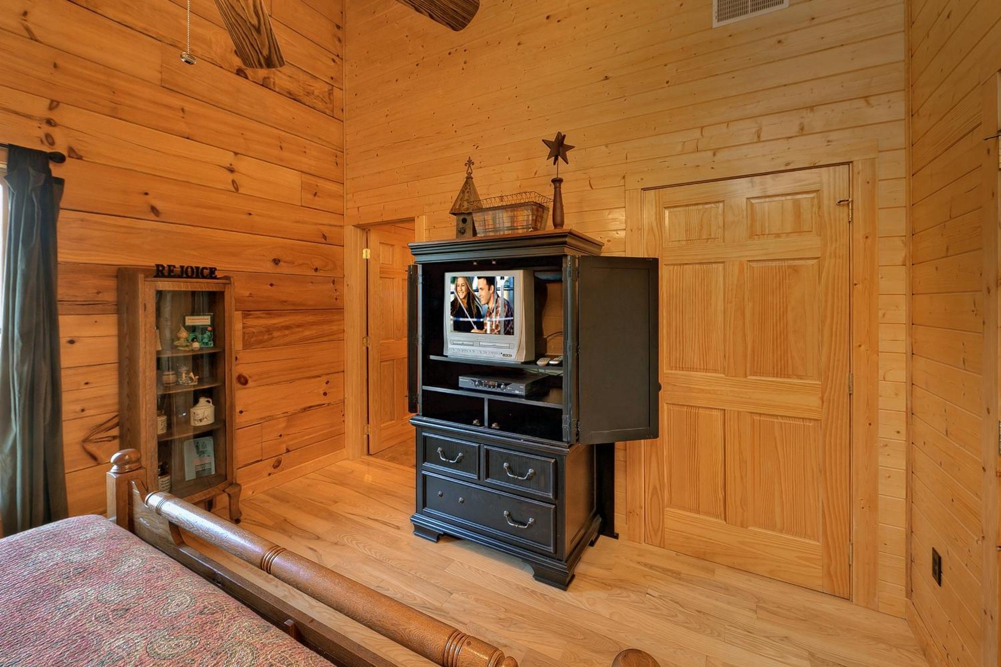 Moonshiner's Legacy Holiday home Gatlinburg