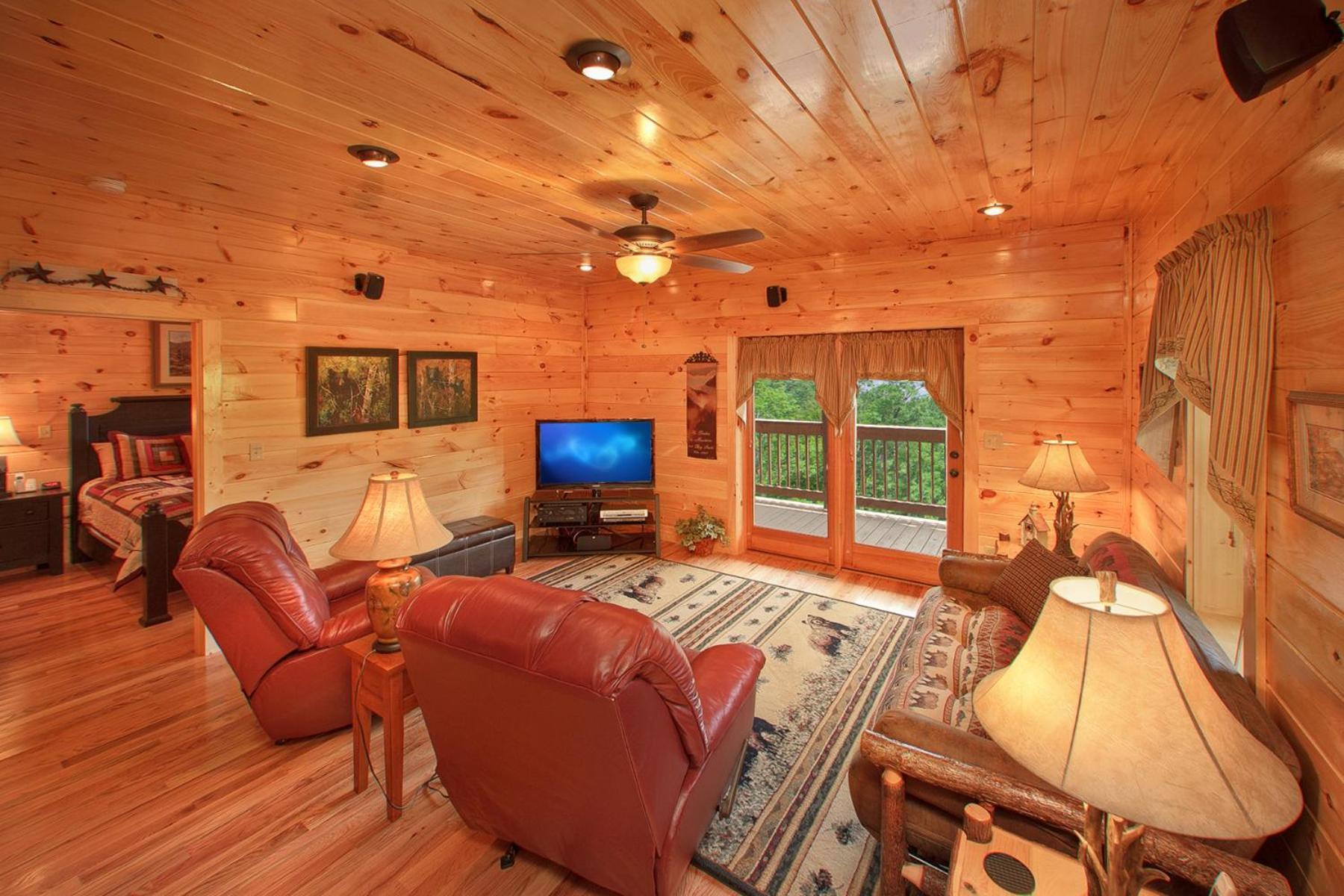 Knotty Pine Delight Gatlinburg